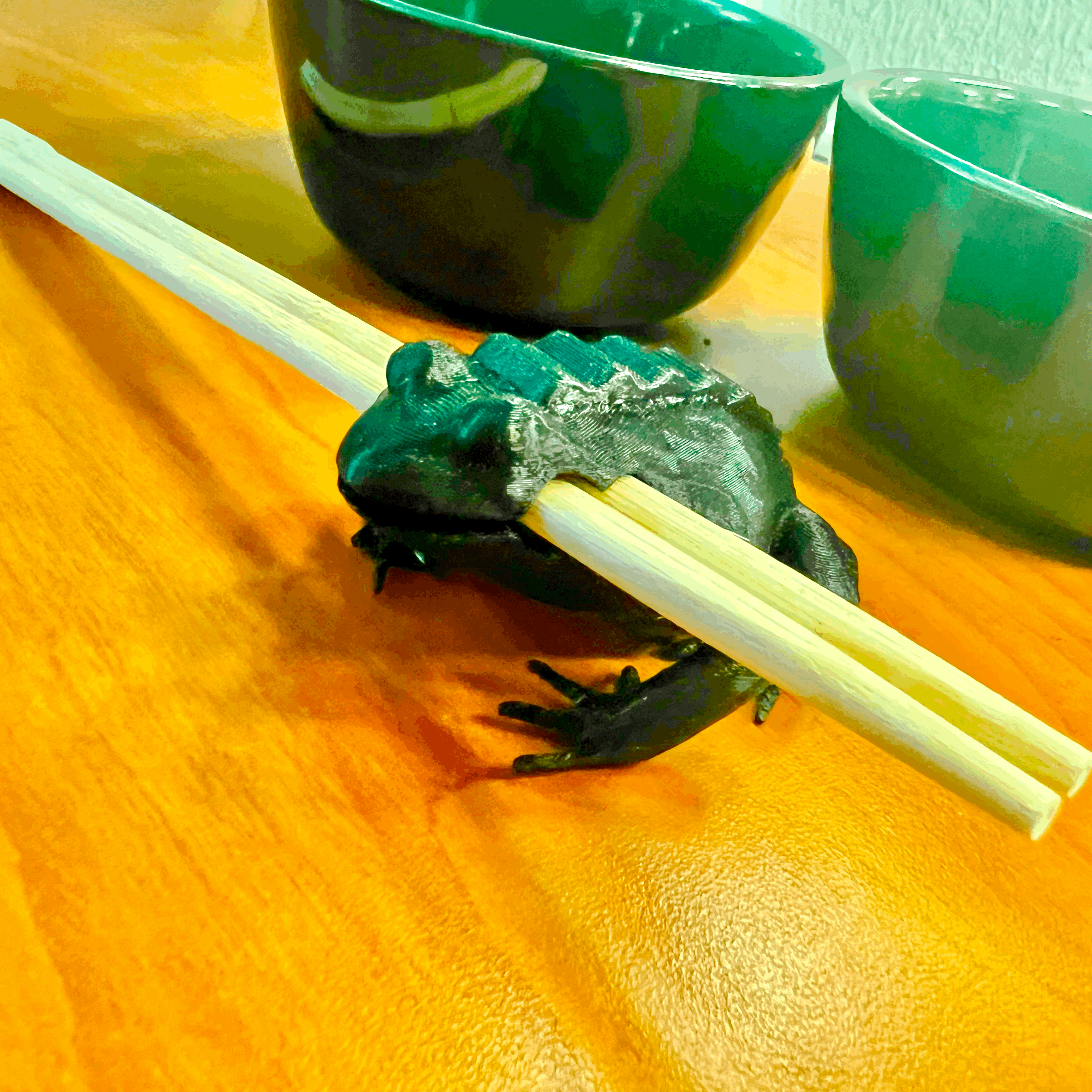 Miniatura 2 do modelo 3D Chopstick Percussion Frog