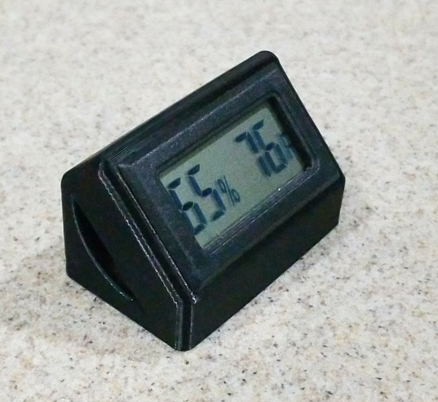 Hygrometer/thermometer housing/stand by glabifrons Download free STL