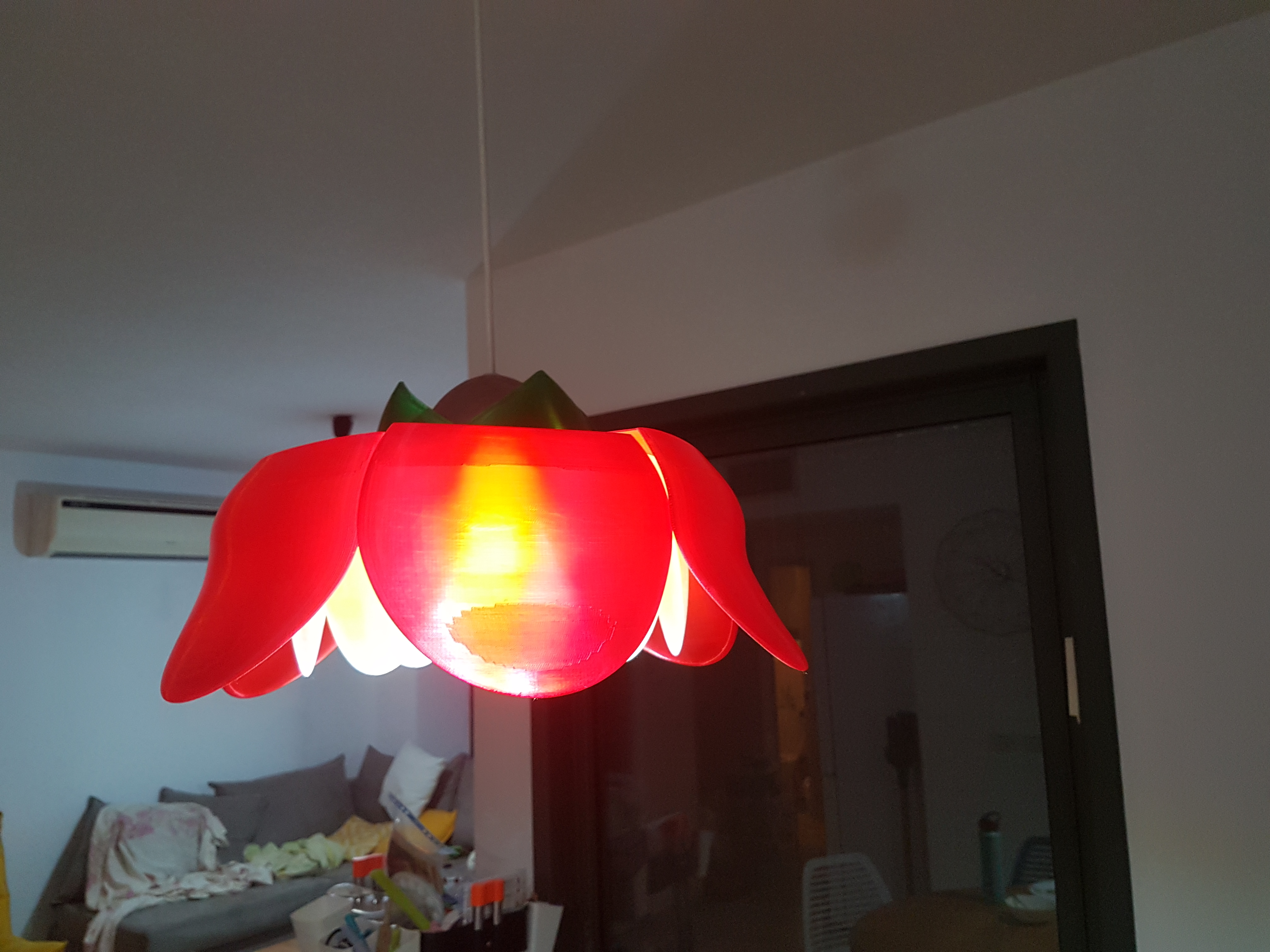 BLOOMING FLOWER LAMP