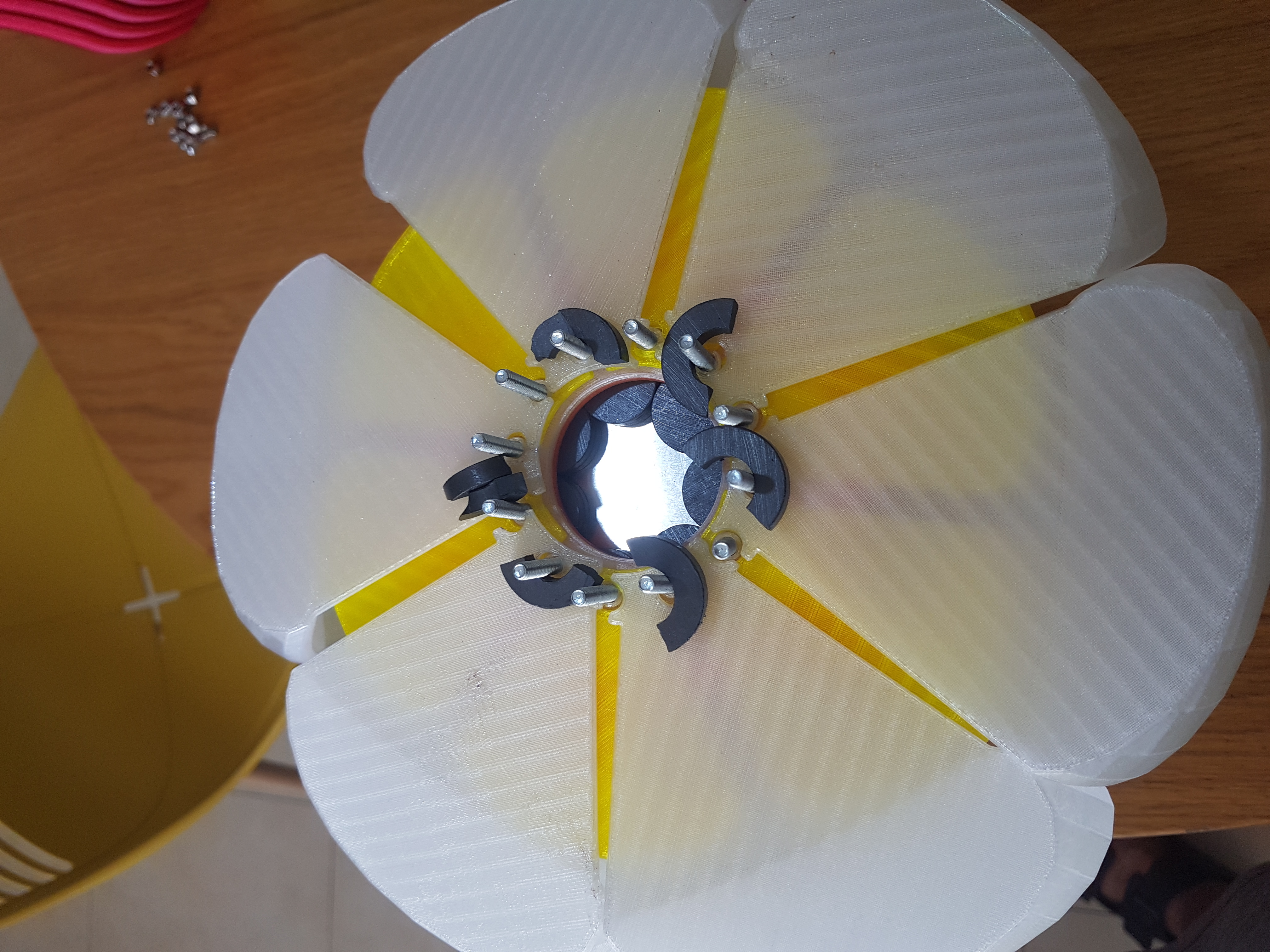 Miniatura 11 do modelo 3D BLOOMING FLOWER LAMP