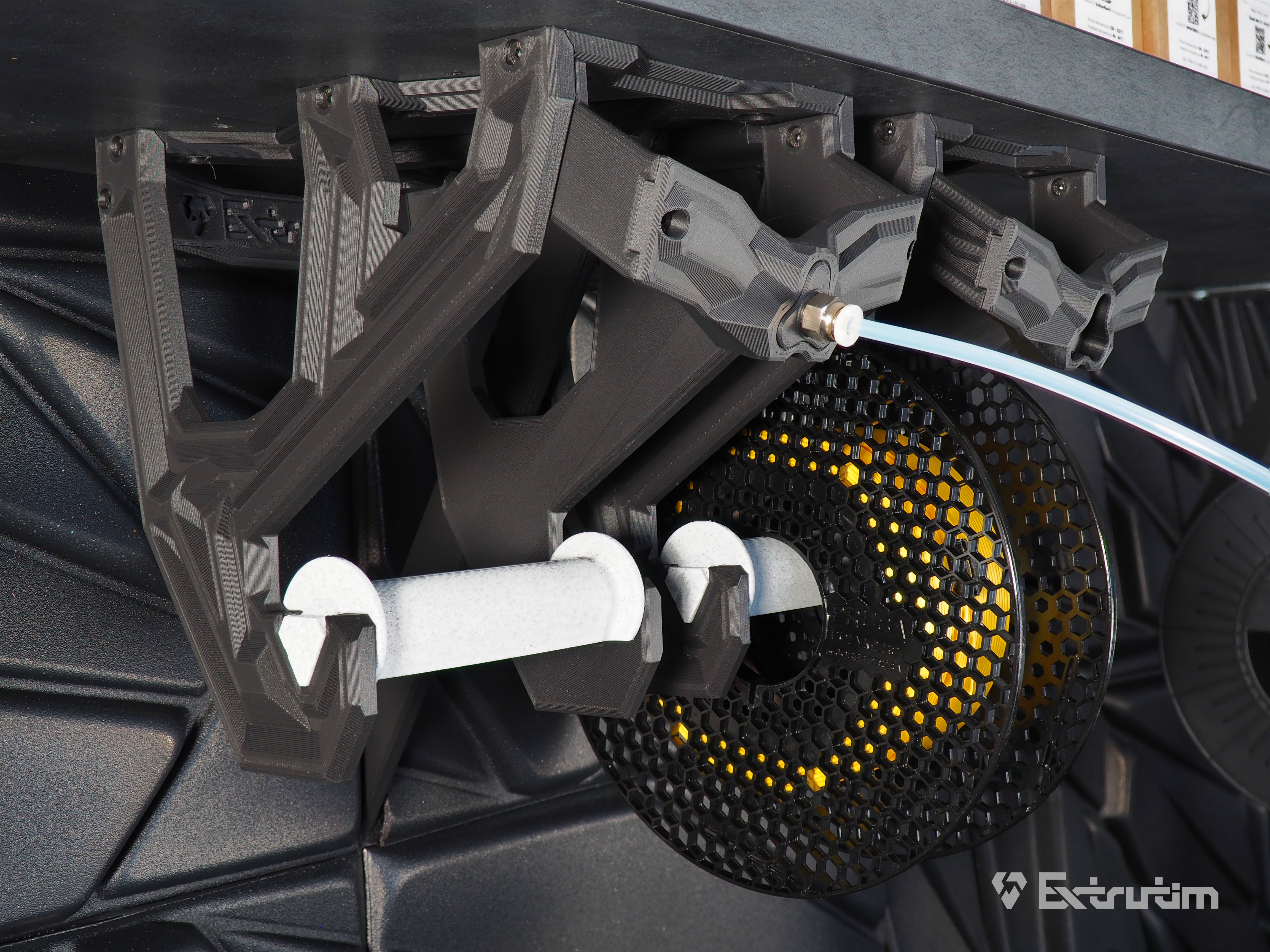 Hanging Spool Holder to Reverse Bowden Setup | Magnetic PTFE Connector 3D model thumbnail