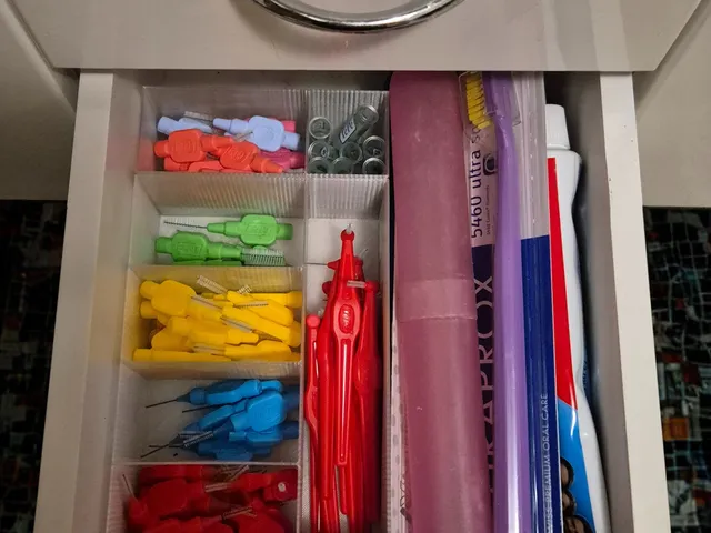 Extension box for TePe interdental brushes (organizer)