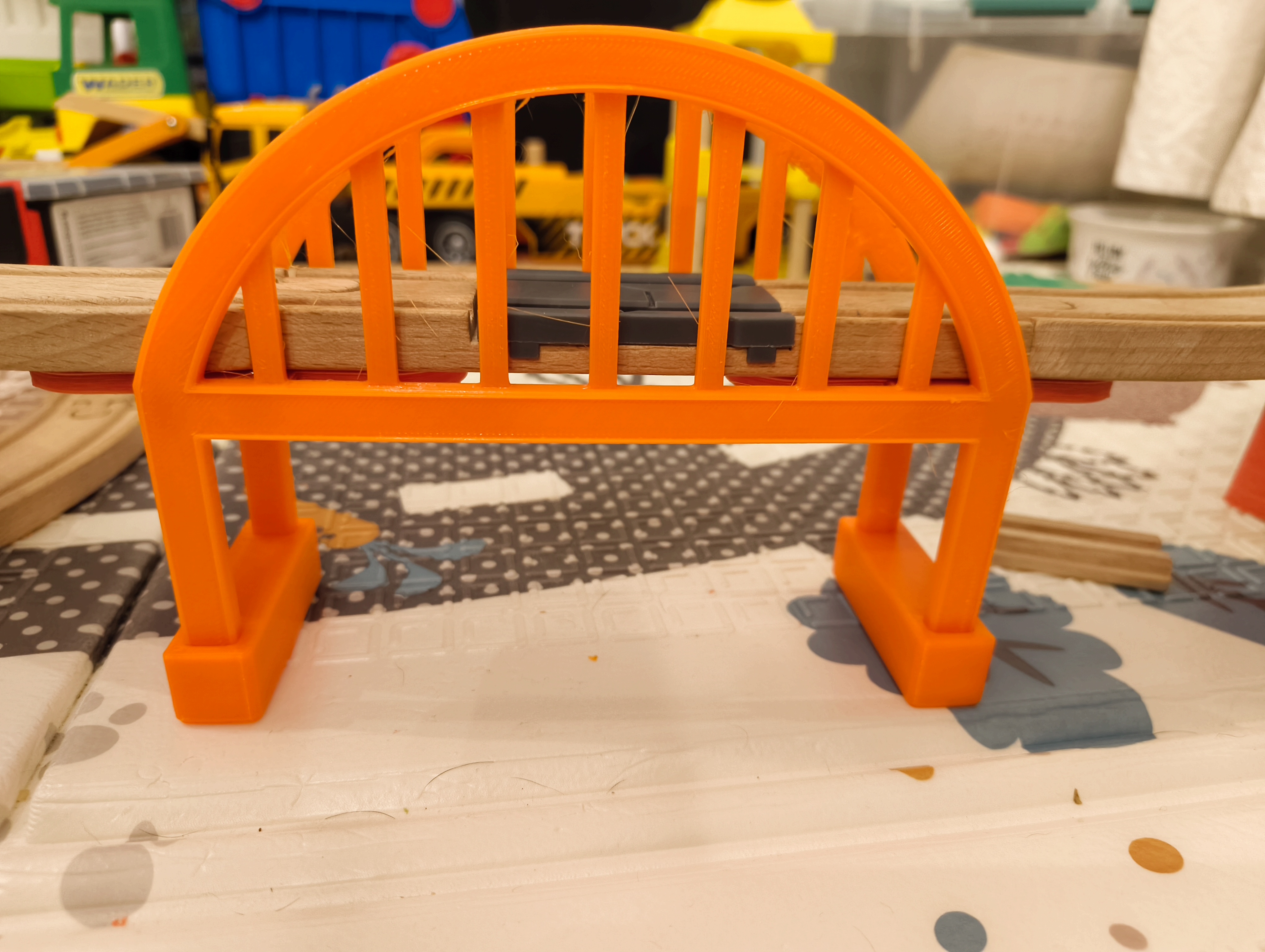 Wider railway sleeper for the bridge — miniatura 2