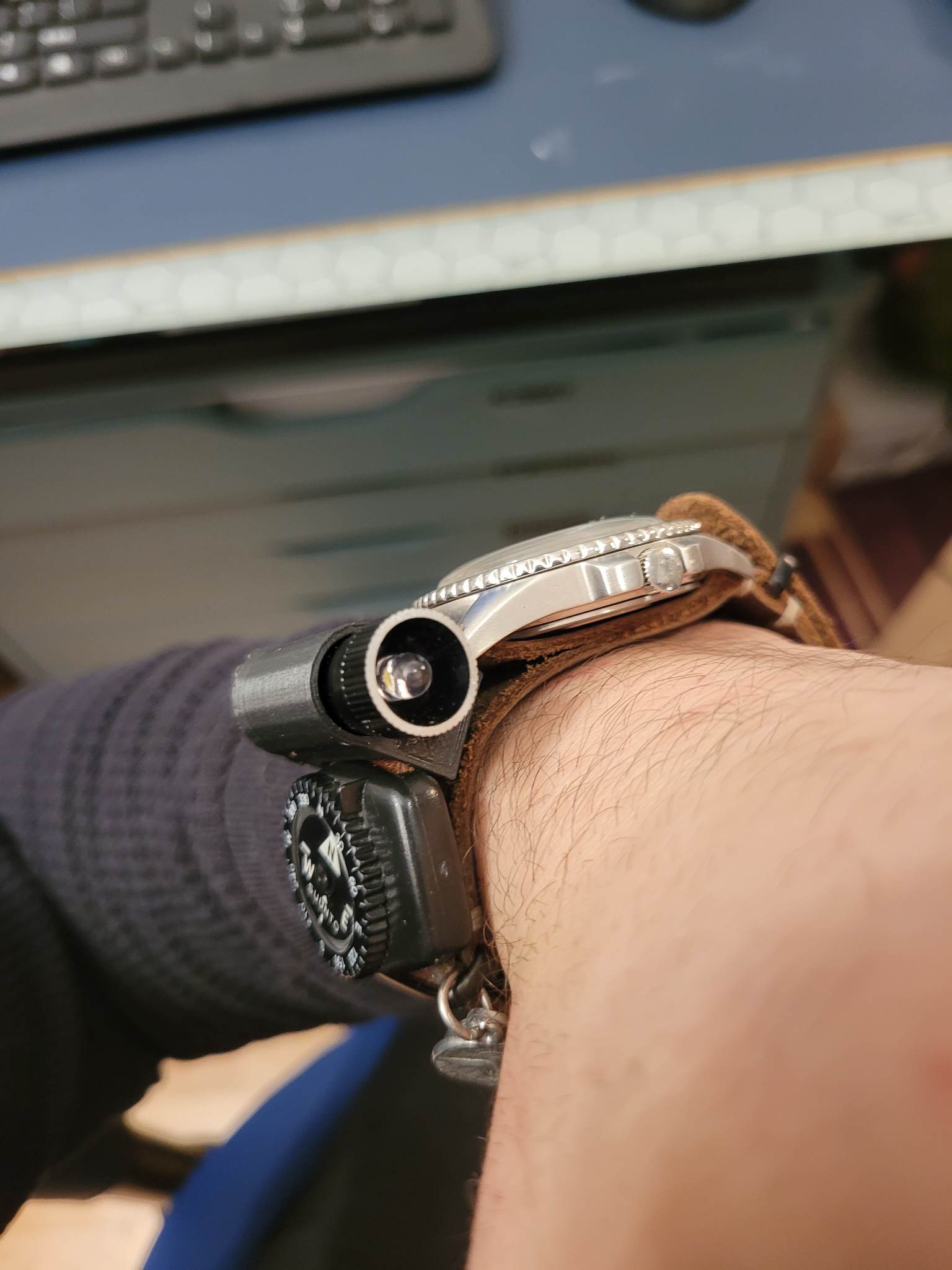 Streamlight Nano Watch Holder by Two Wheels Online Download