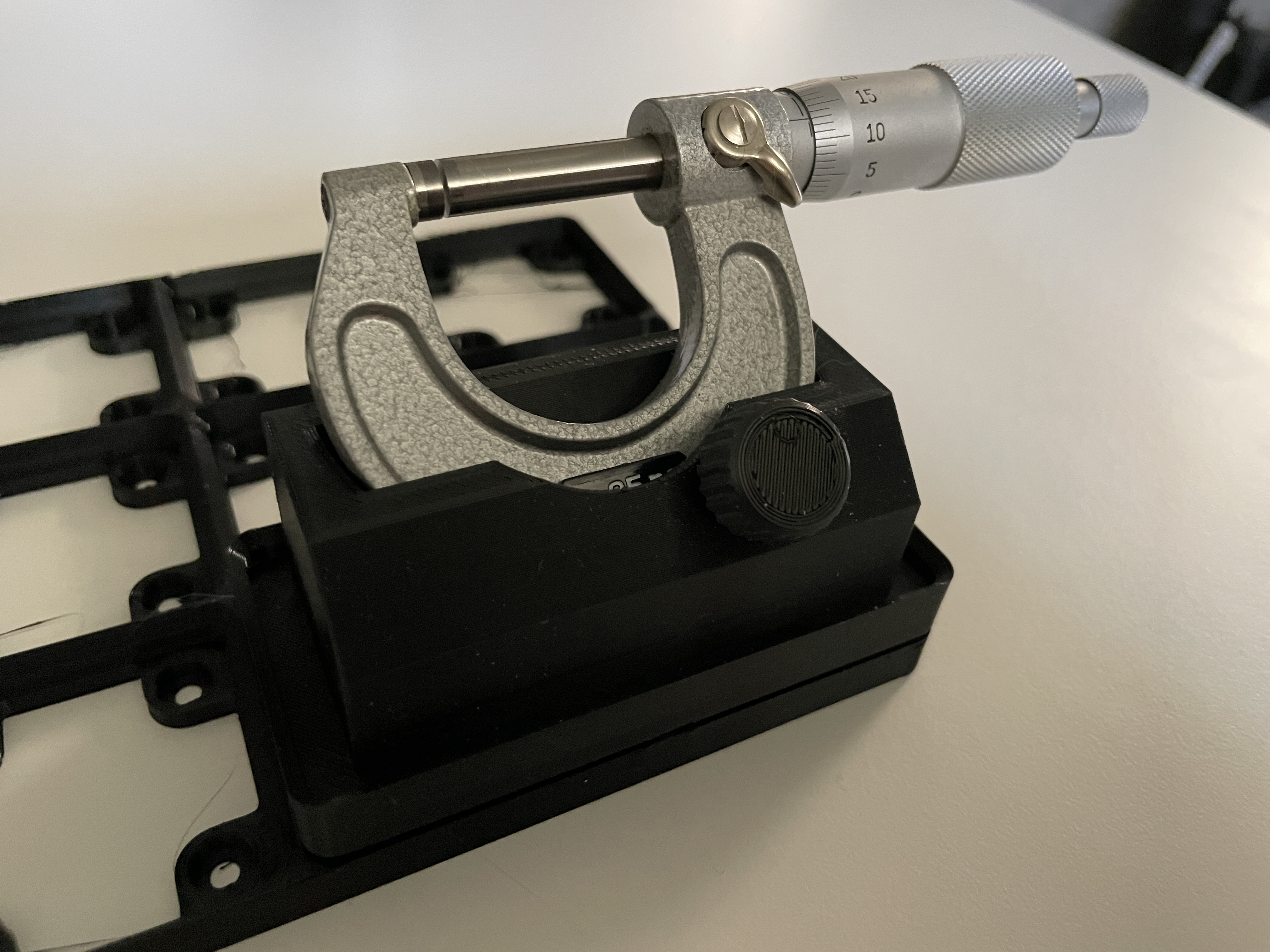 Micrometer Mount 45 - gridfinity