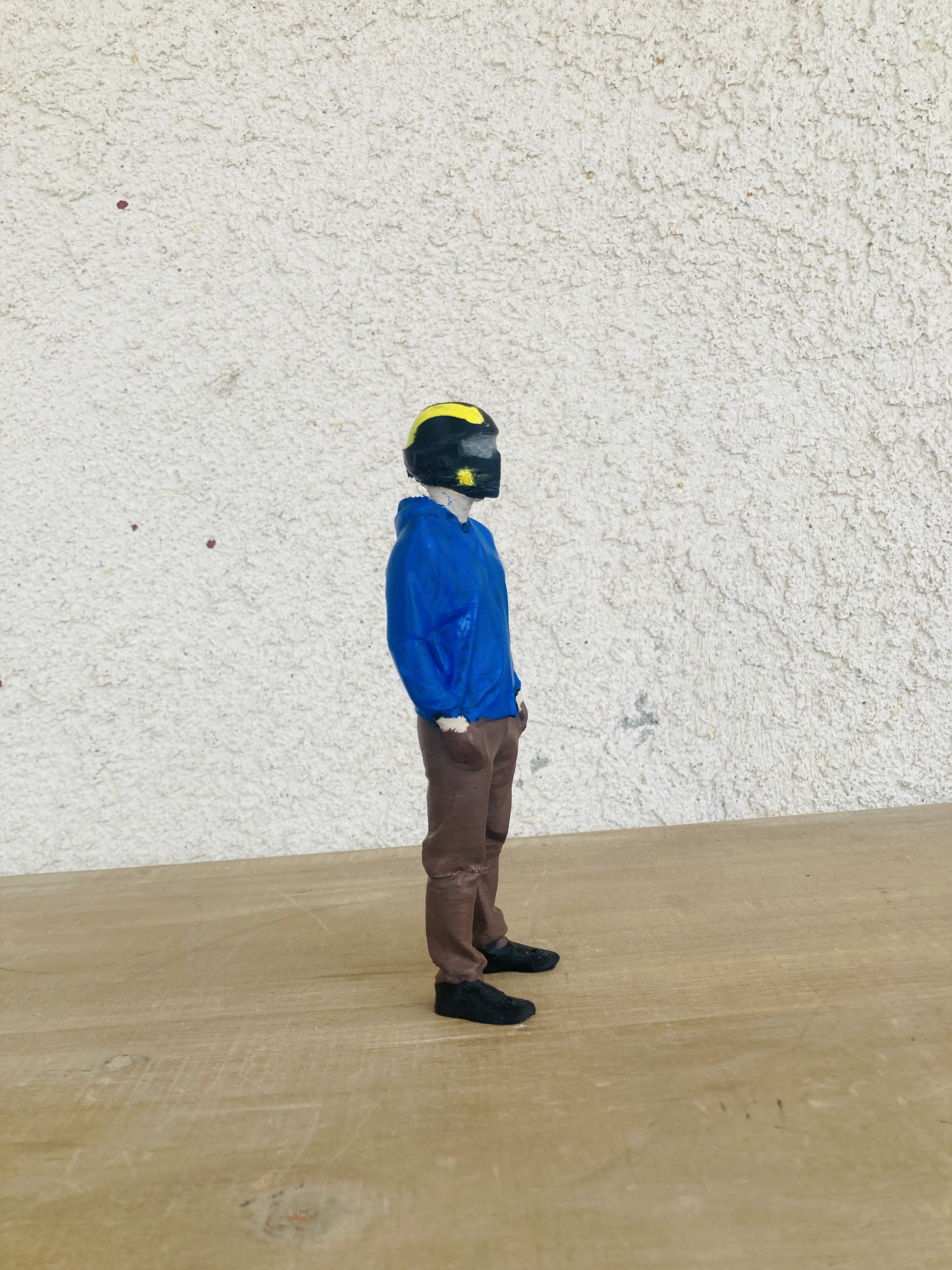 casually dressed helldiver — thumbnail 3