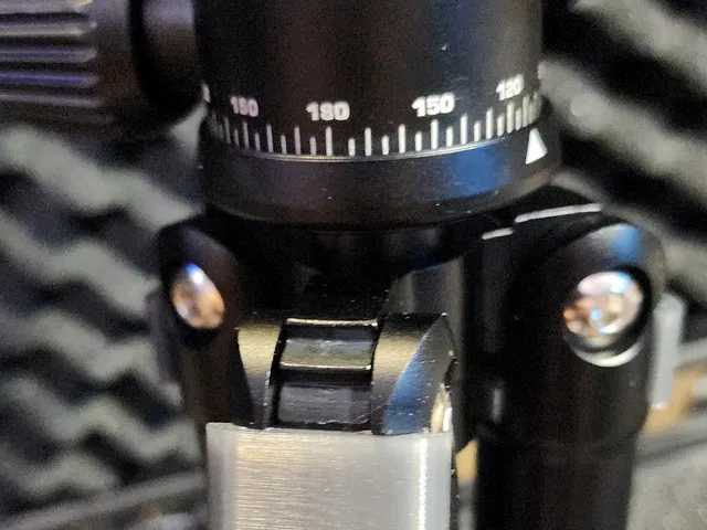 Neewer Tripod Leg Spread Angle Lock