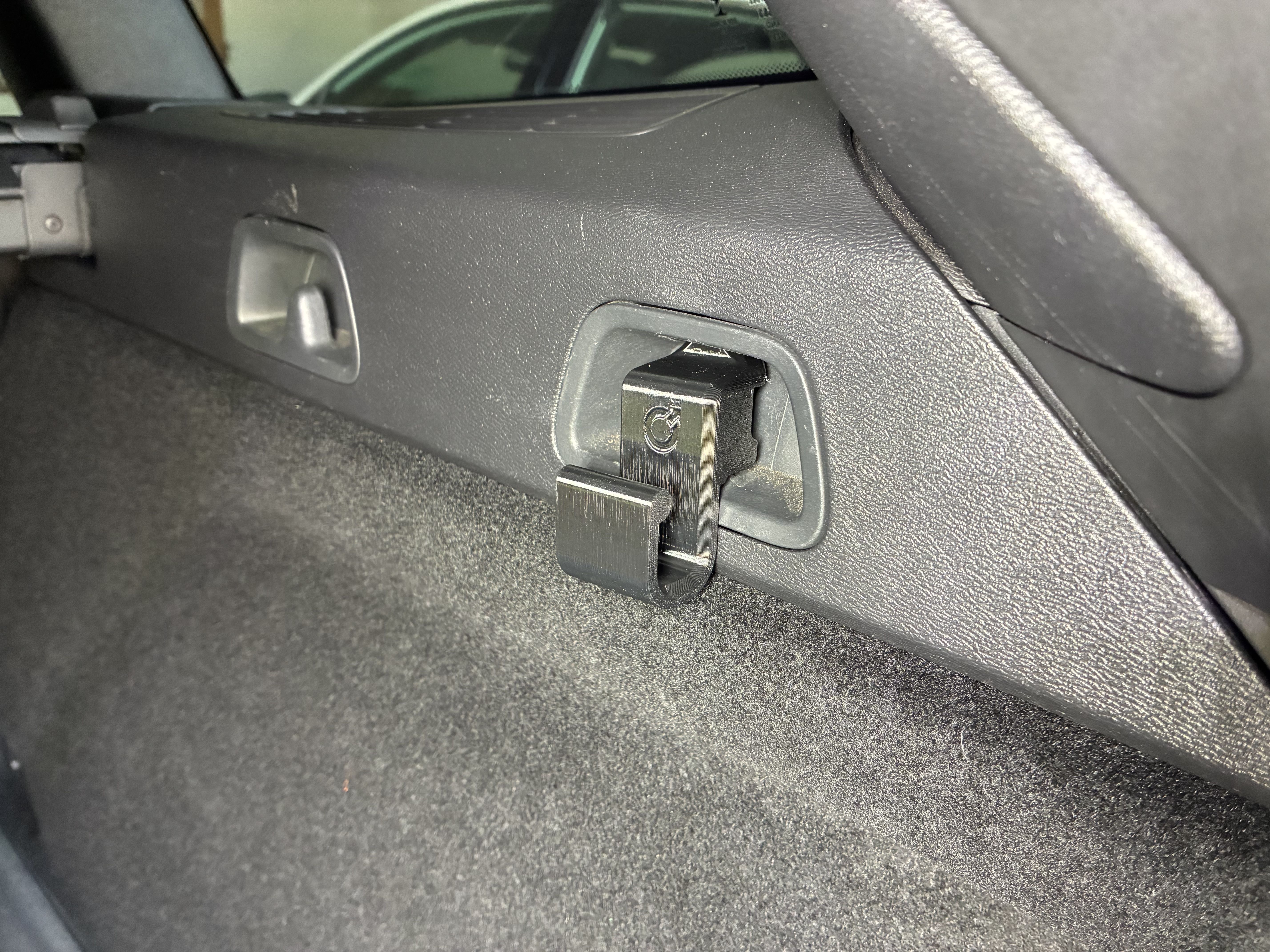 Volvo V90/V60 Compatible Trunk Shopping Bag Hook (Remixed To Be Lower)