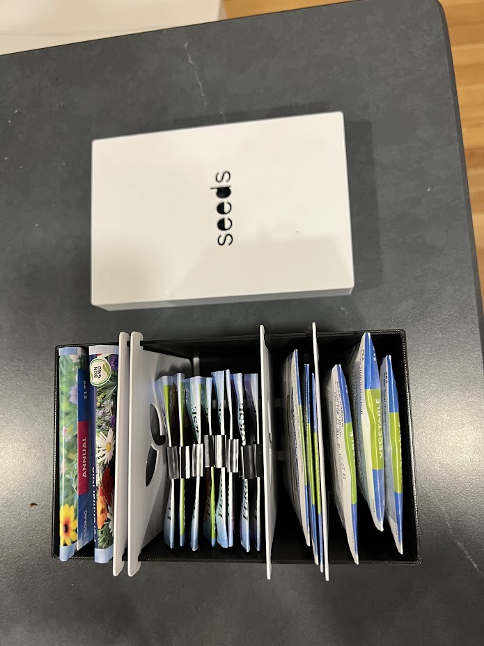 Seeds Organizer (separated)