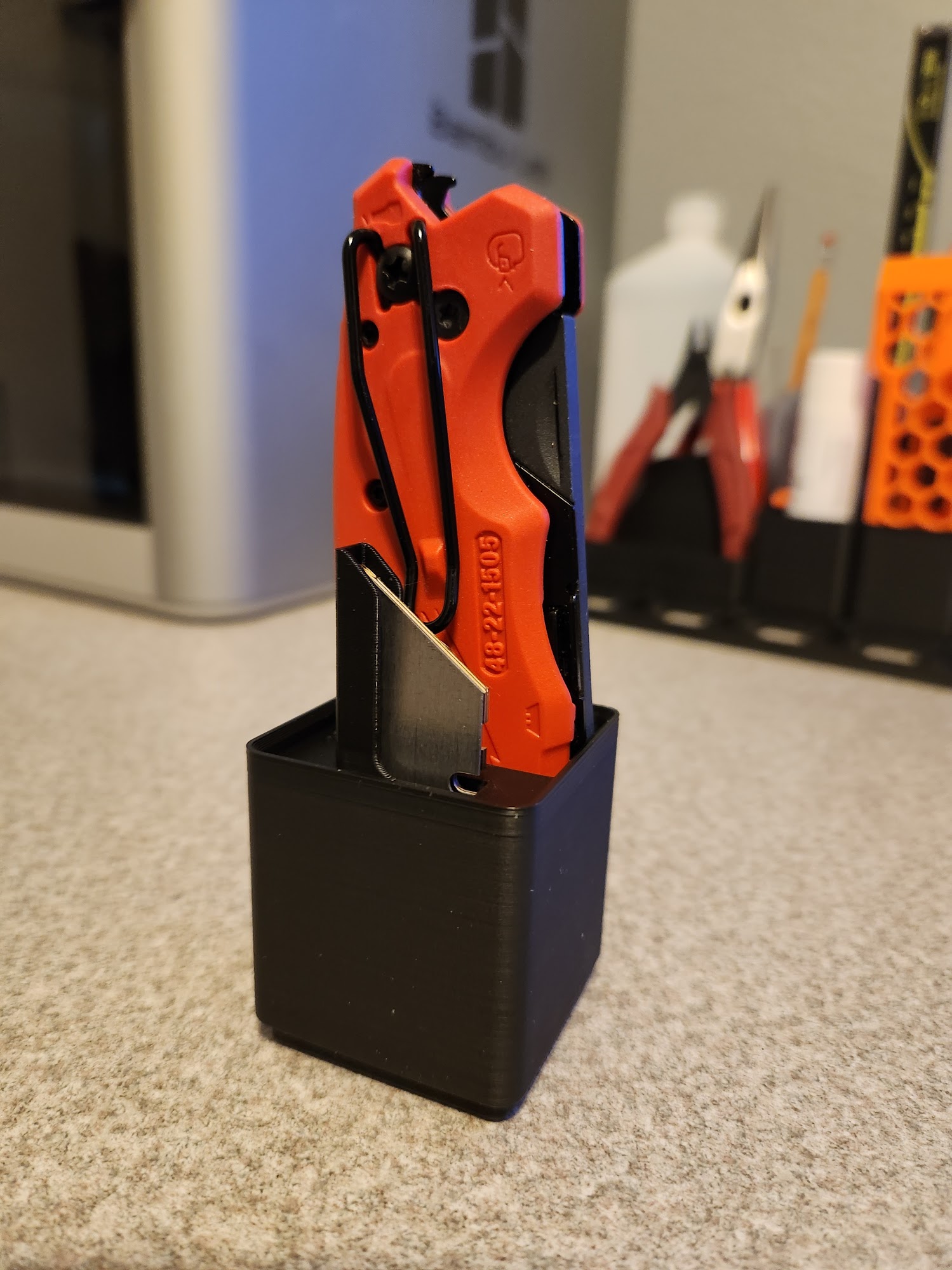 gridfinity-milwaukee-fastback-6-in-1-folding-utility-knife-and-extra