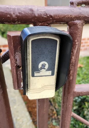 Miniatura 2 do modelo 3D Doorbell cover