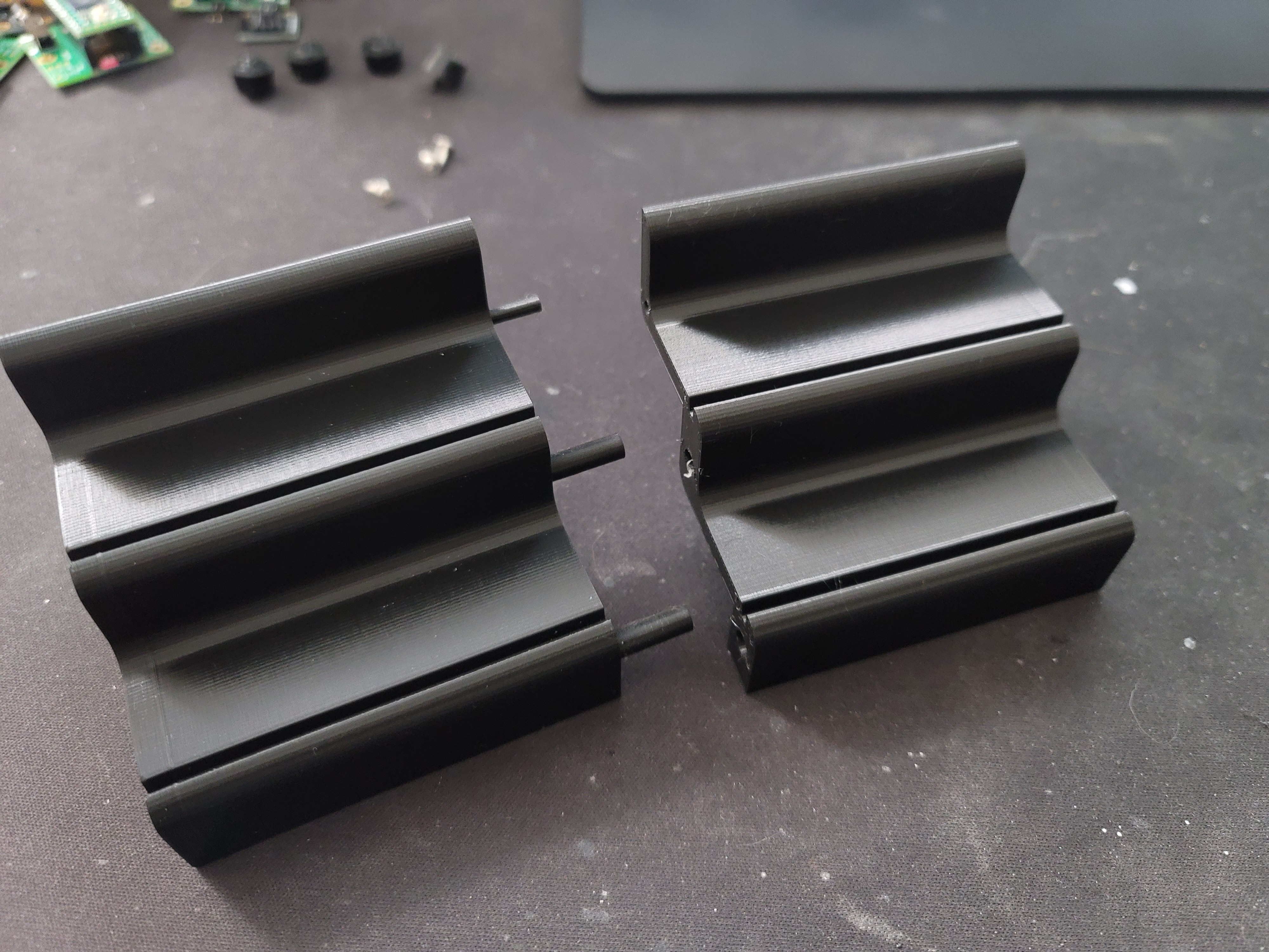 Miniatura 2 do modelo 3D Simple, small display shelf