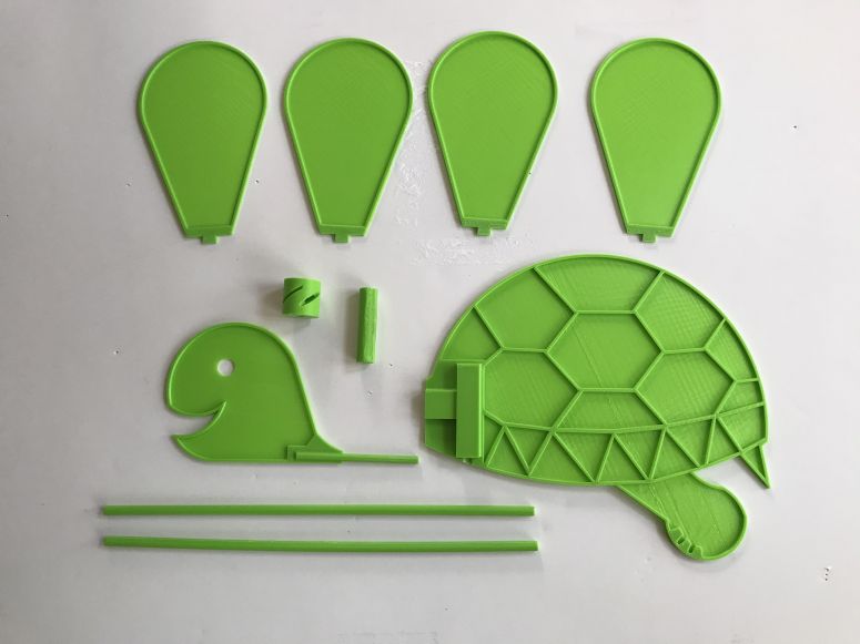 Miniatura 2 do modelo 3D Turtle Wind Spinner Toy