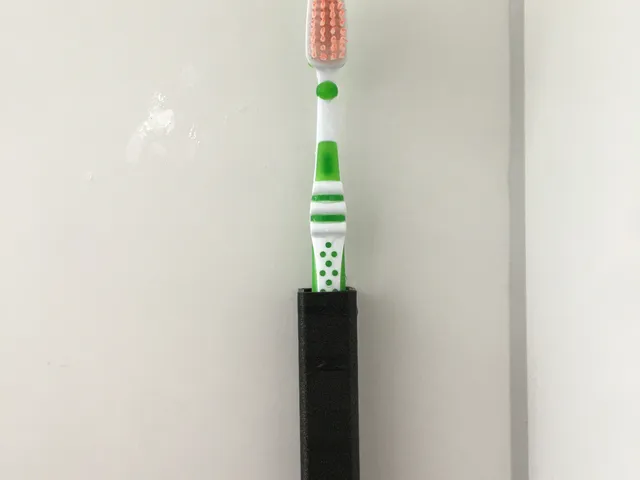 Simple Toothbrush Holder