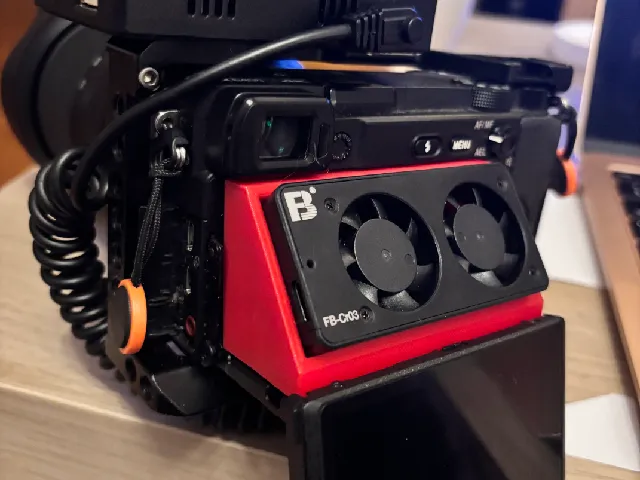 Dual Fan Cooler for Sony A6400 (Prototype)