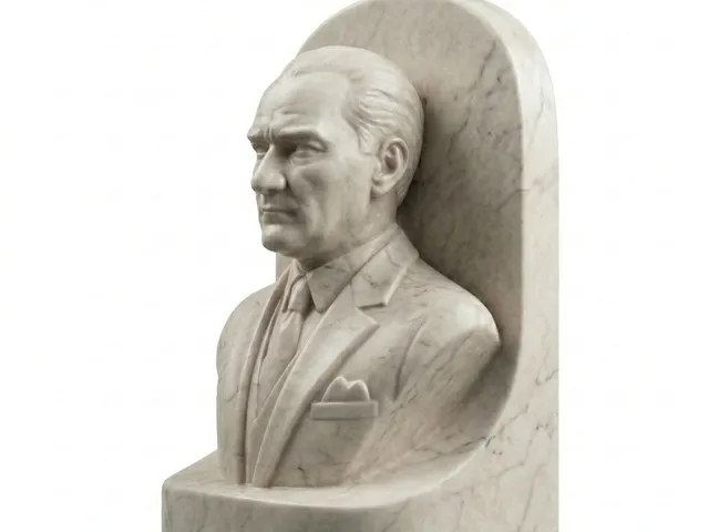 Atatürk bust and bookend (Atatürk Büst)