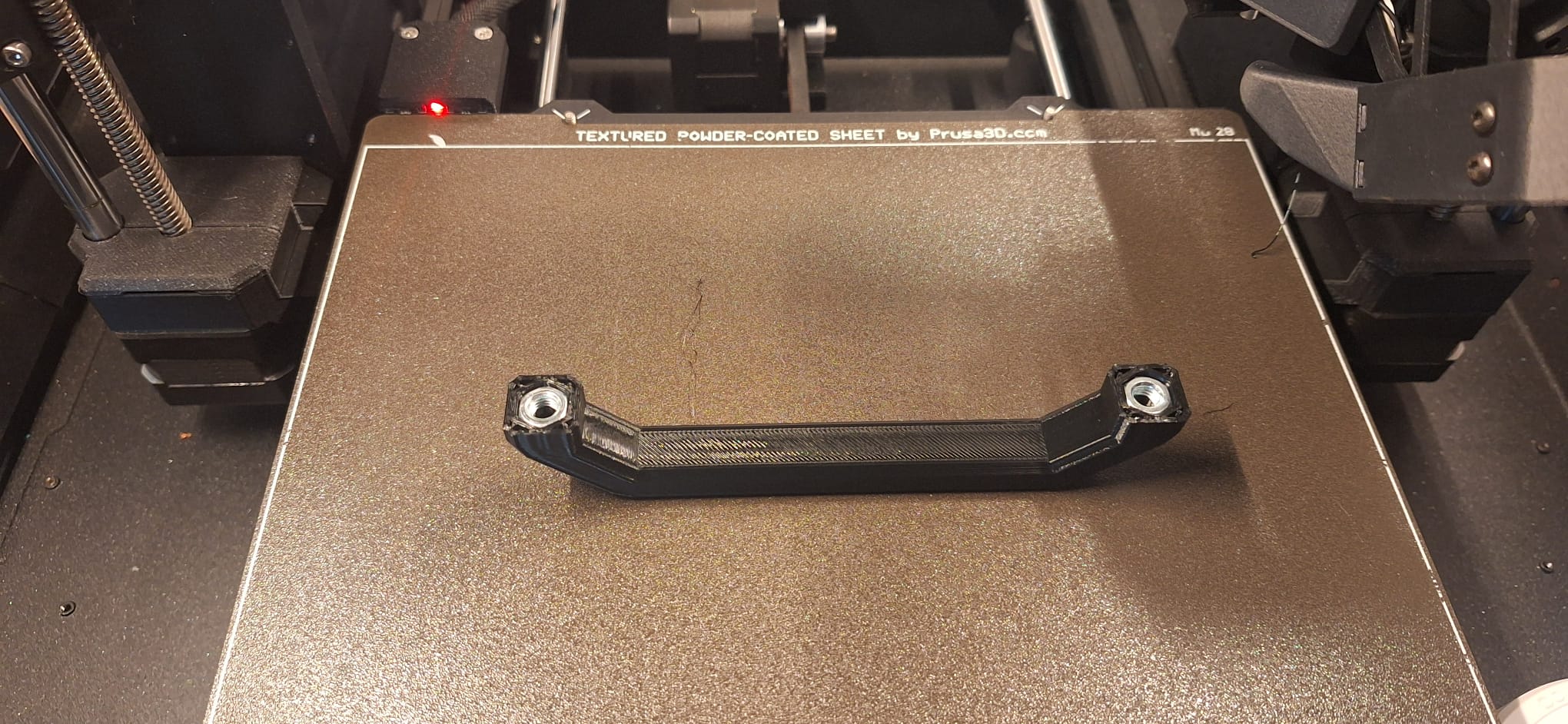 drawer handle with pockets for m6 nuts — miniatura 2
