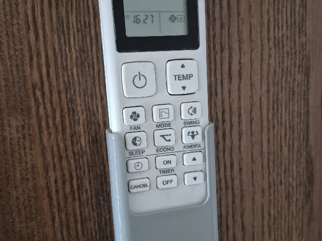 Daikin AC remote wall mount