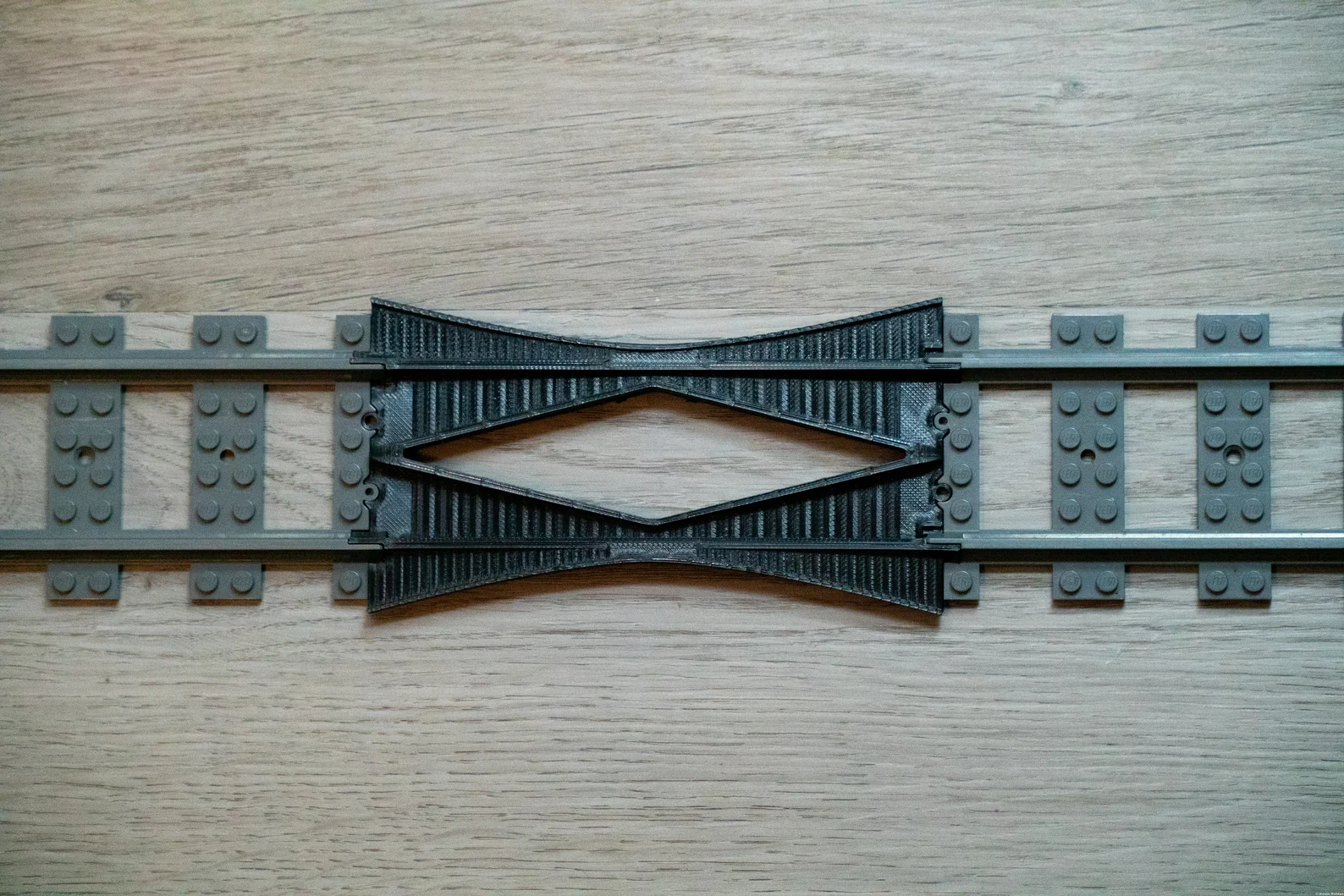 "Bow Tie" Rerailer Compatible with Lego/Brick built Trains — thumbnail 3