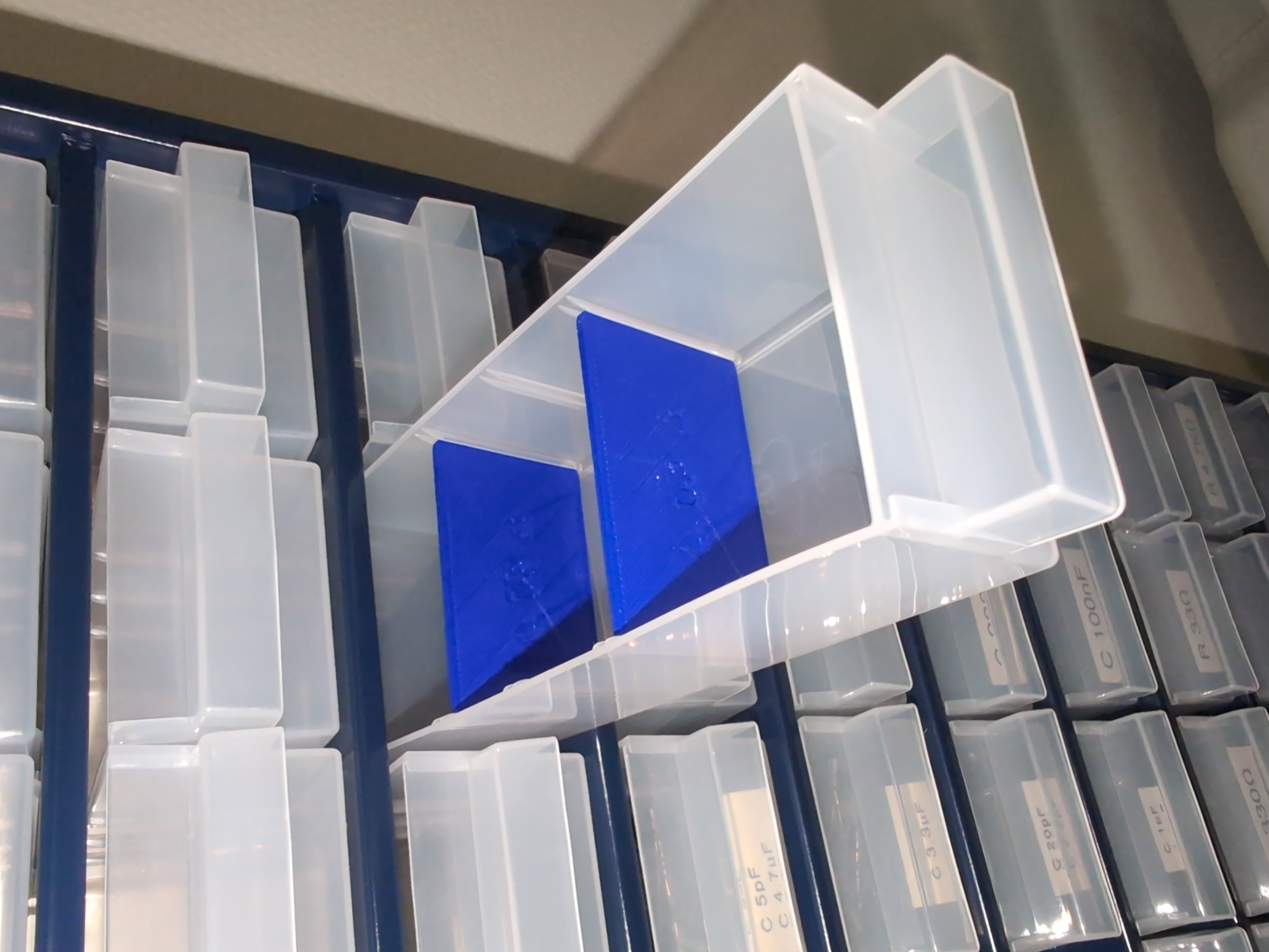 Raaco 150 series divider