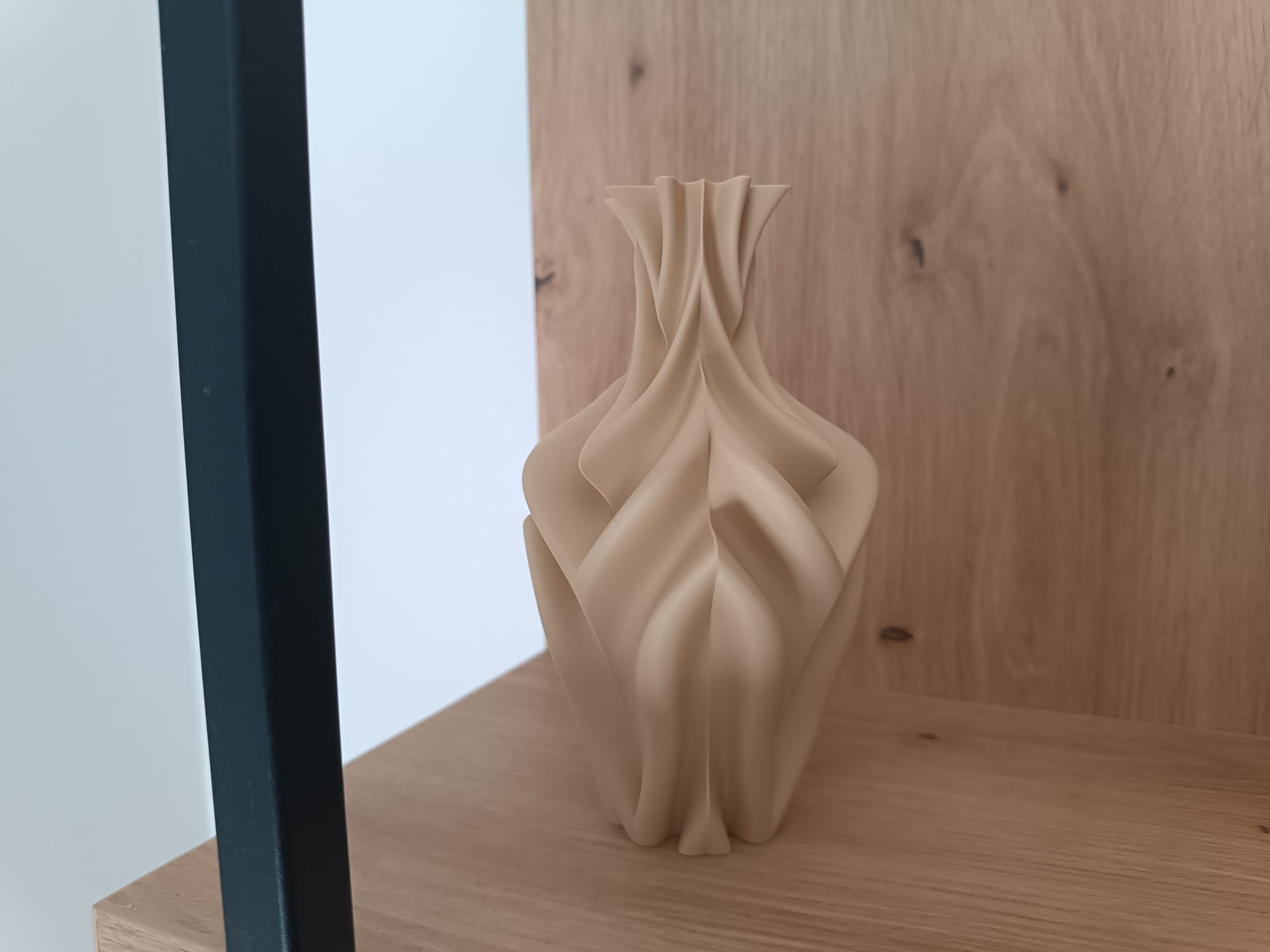 Miniatura 7 do modelo 3D Abstract vase