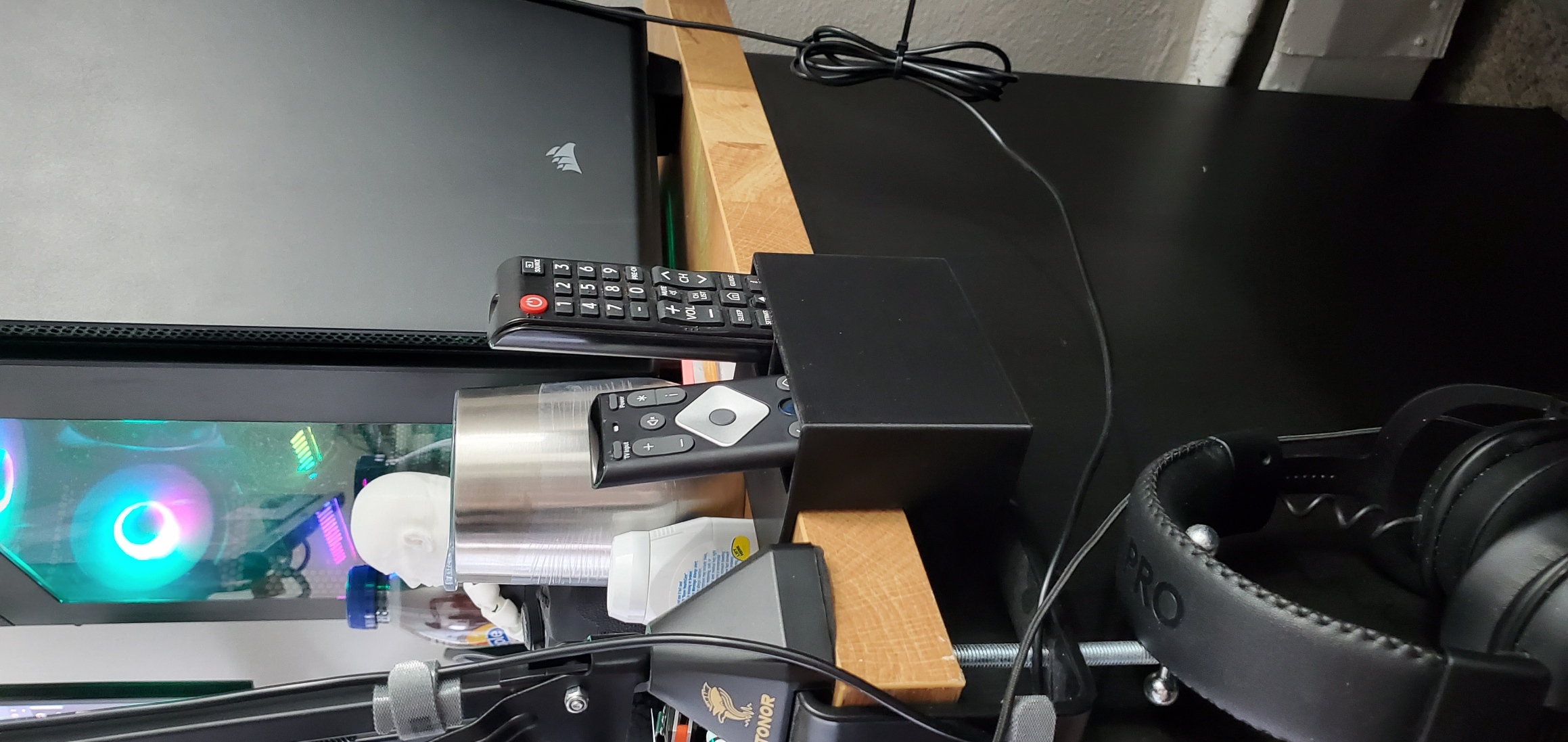 Dual Remote Holder for 1.5" IKEA Countertop