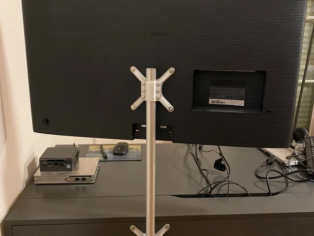 VESA Monitor Tube Table Mount