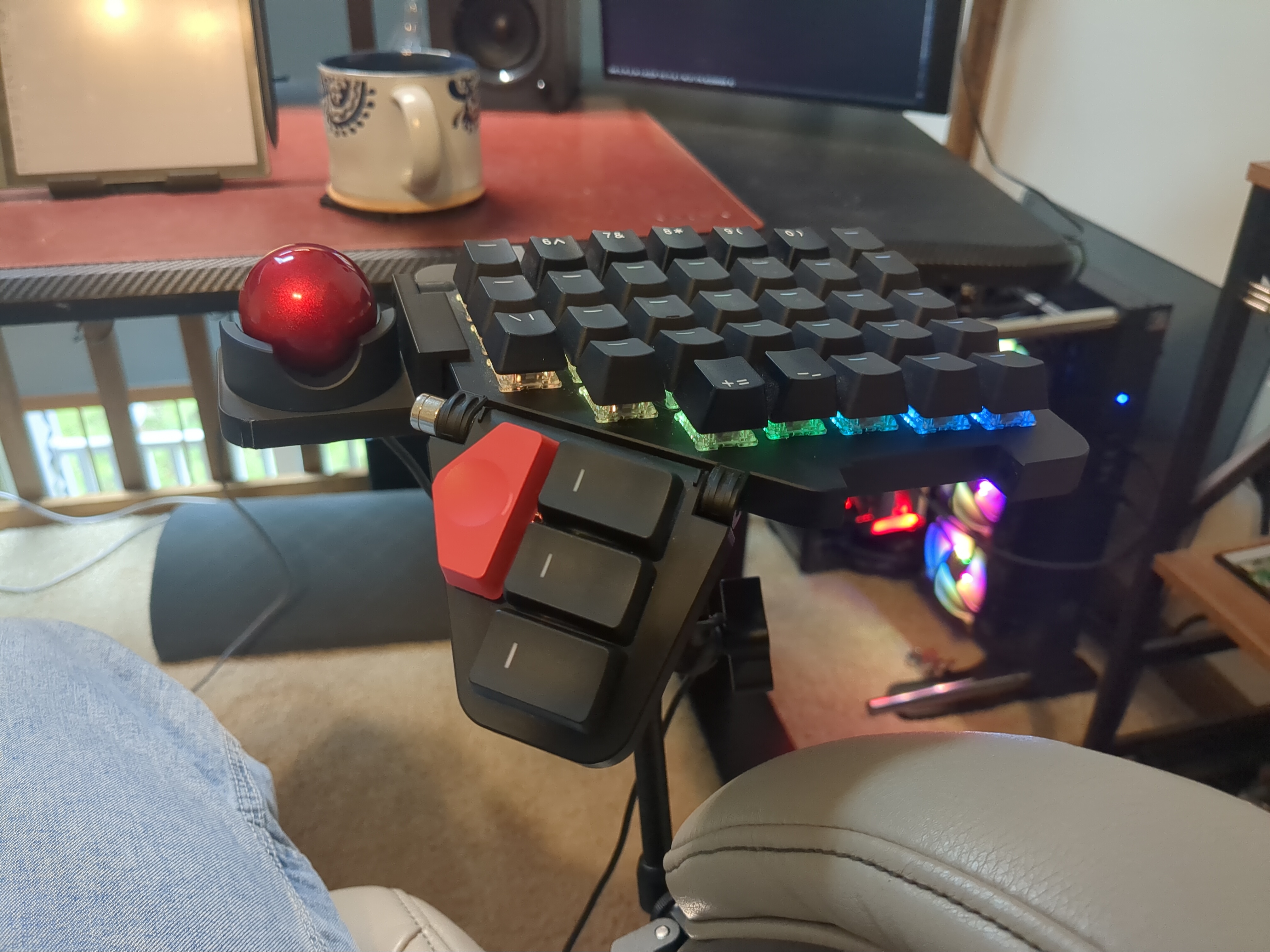 Moonlander mk1 Navigator Trackball Mount