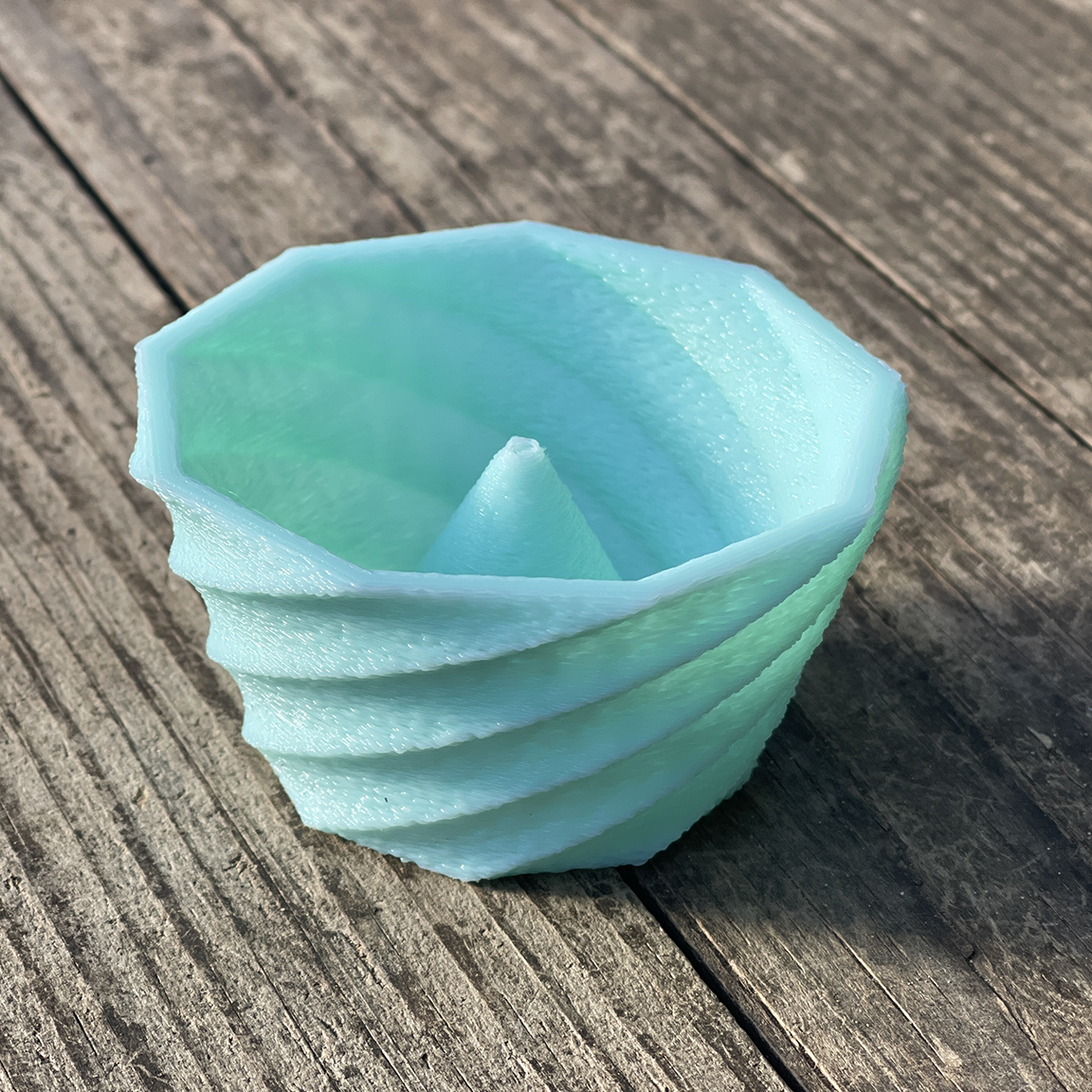 Twisty Geometric Incense Stick Holder