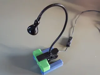 Clamp-Lamp Stand