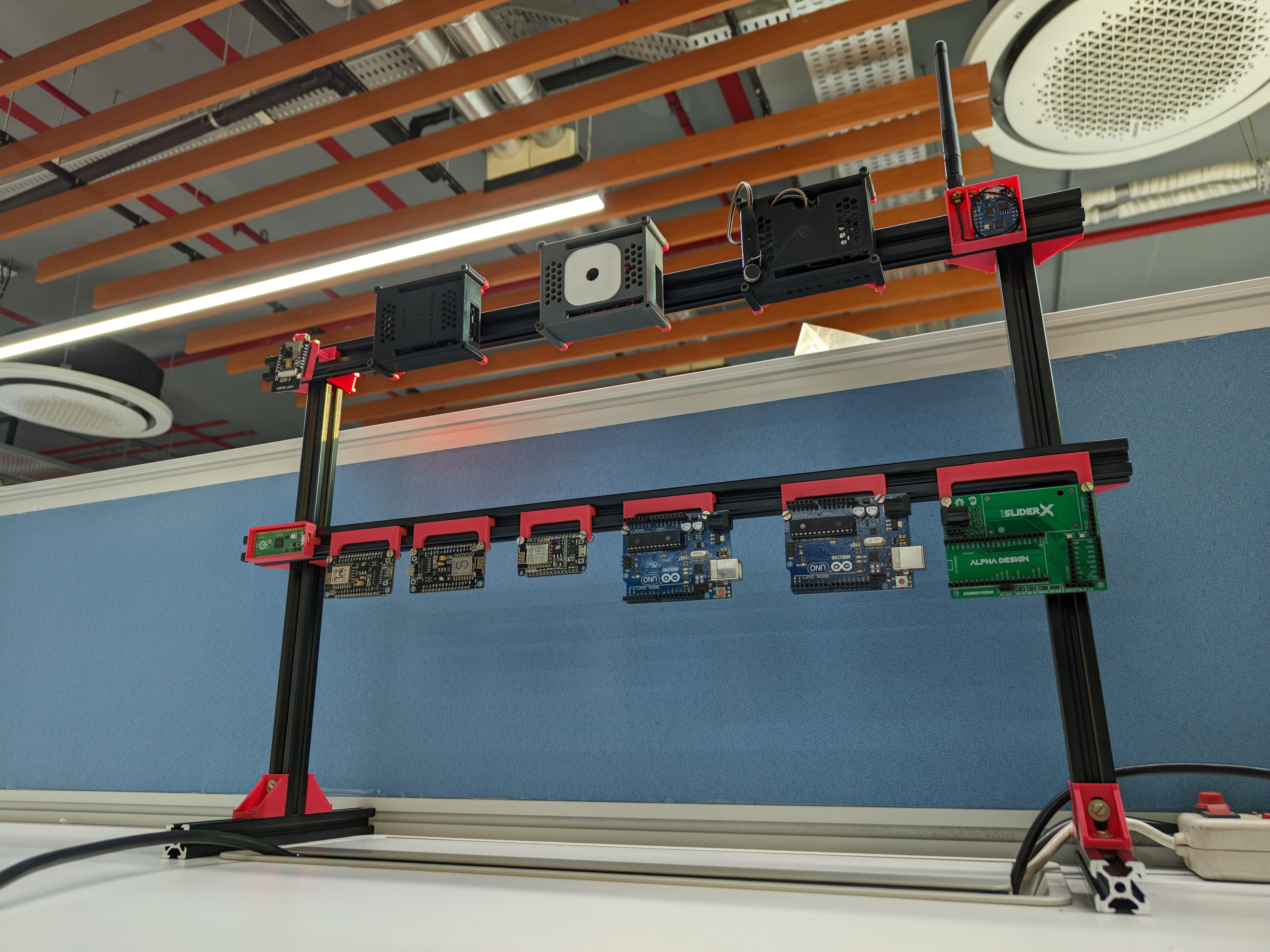 Workstation microcontrollers stand