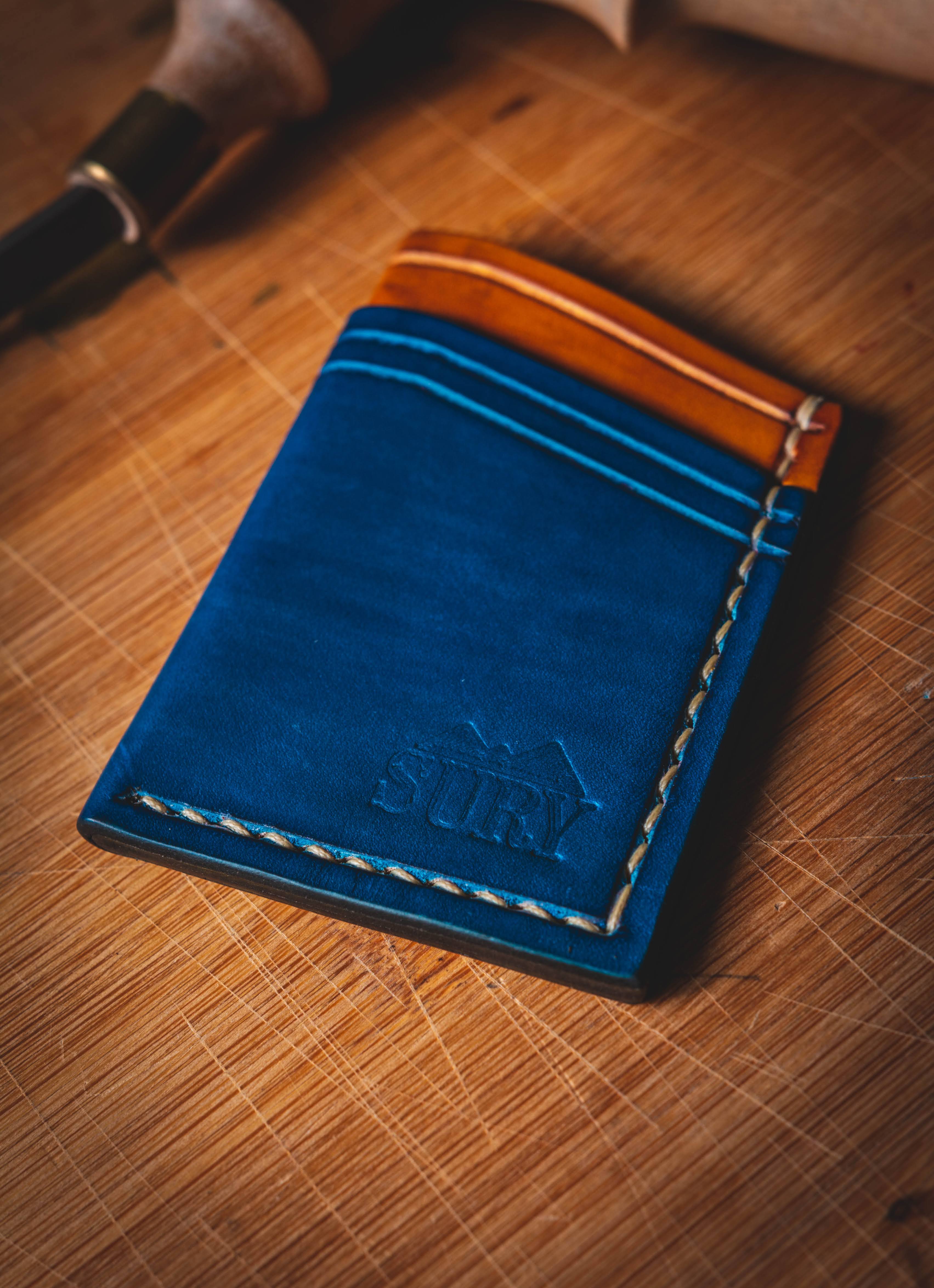 Vertical wallet template
