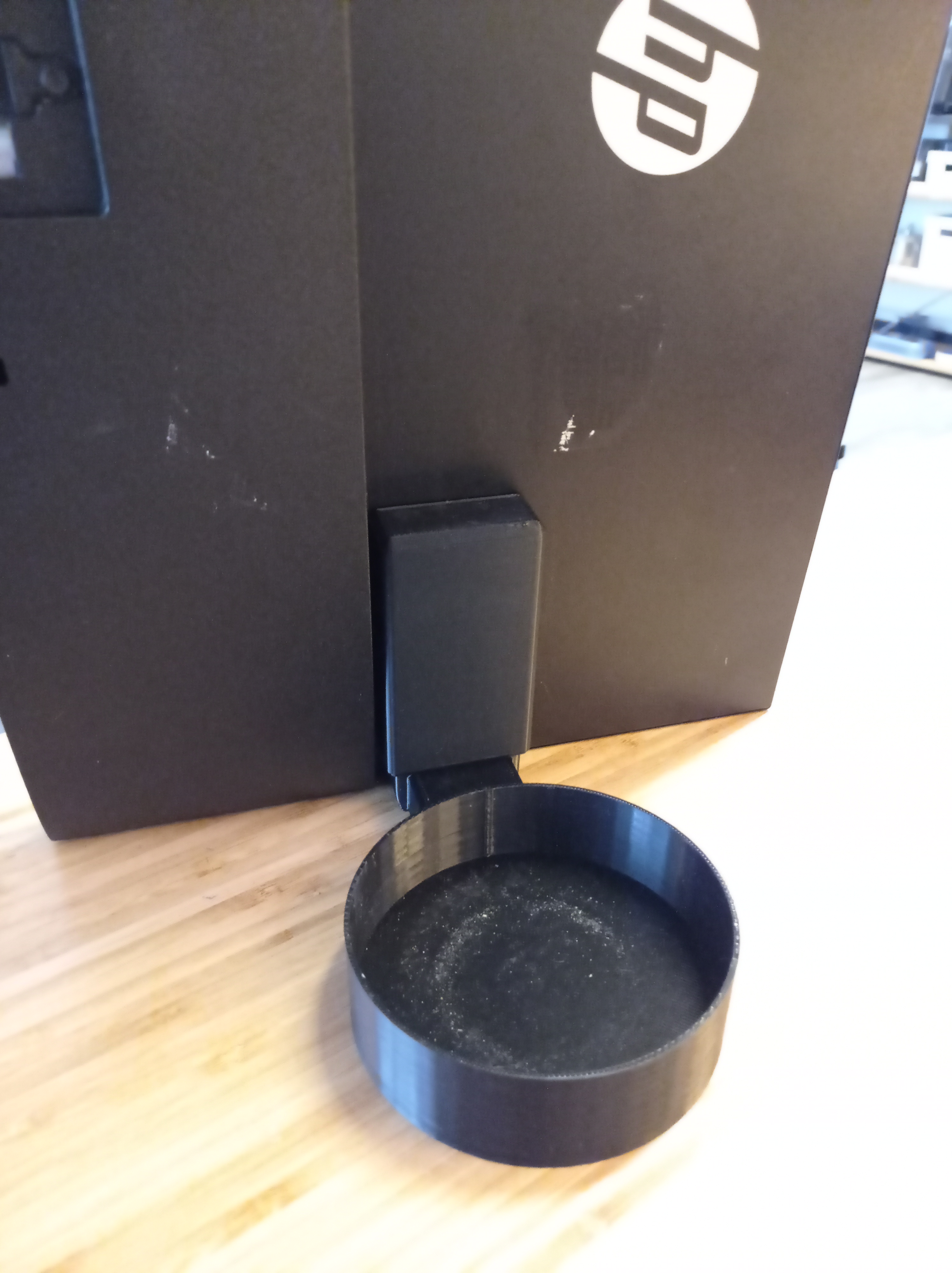 Vertical Monitor Stand (works with HP and others) by milans Download