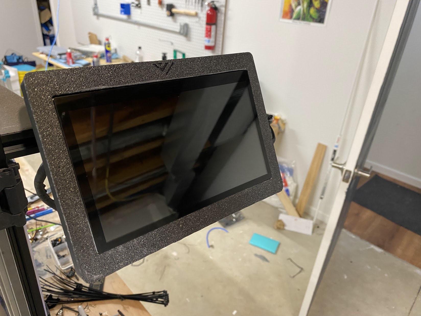 Raspberry Pi 7" LCD Mount for vzbot