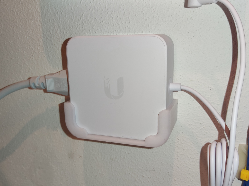 UniFi Express (UX) Wall Mount by Licky Lauda, Download free STL model