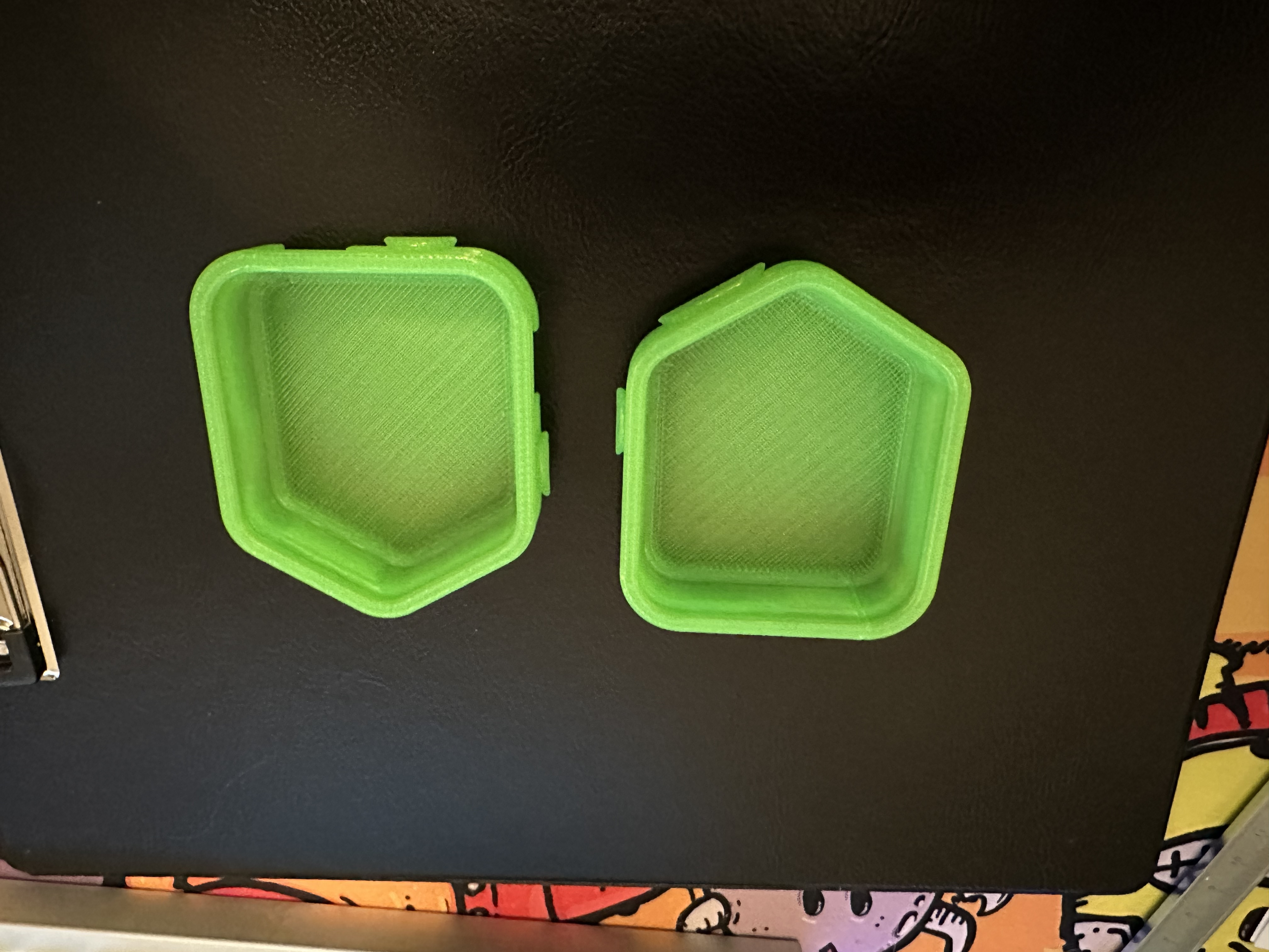 Interlocking Sorting Cups Adapter (SquareHex Shape Mix) by Farmor