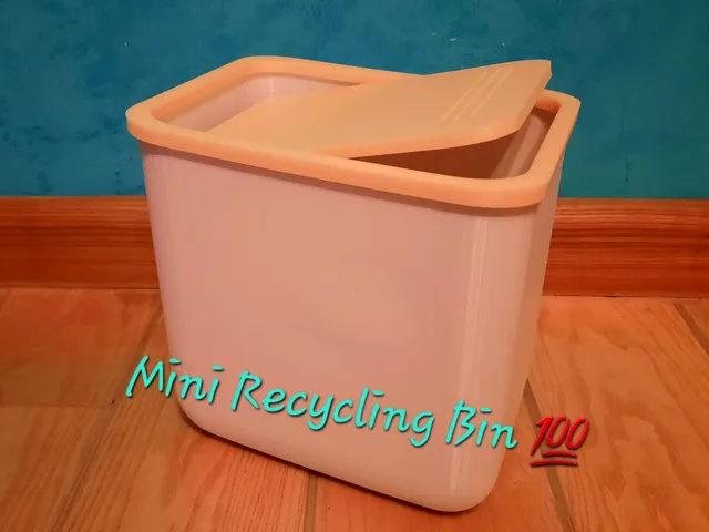 Mini Recycling Bin | No Supports Needed!
