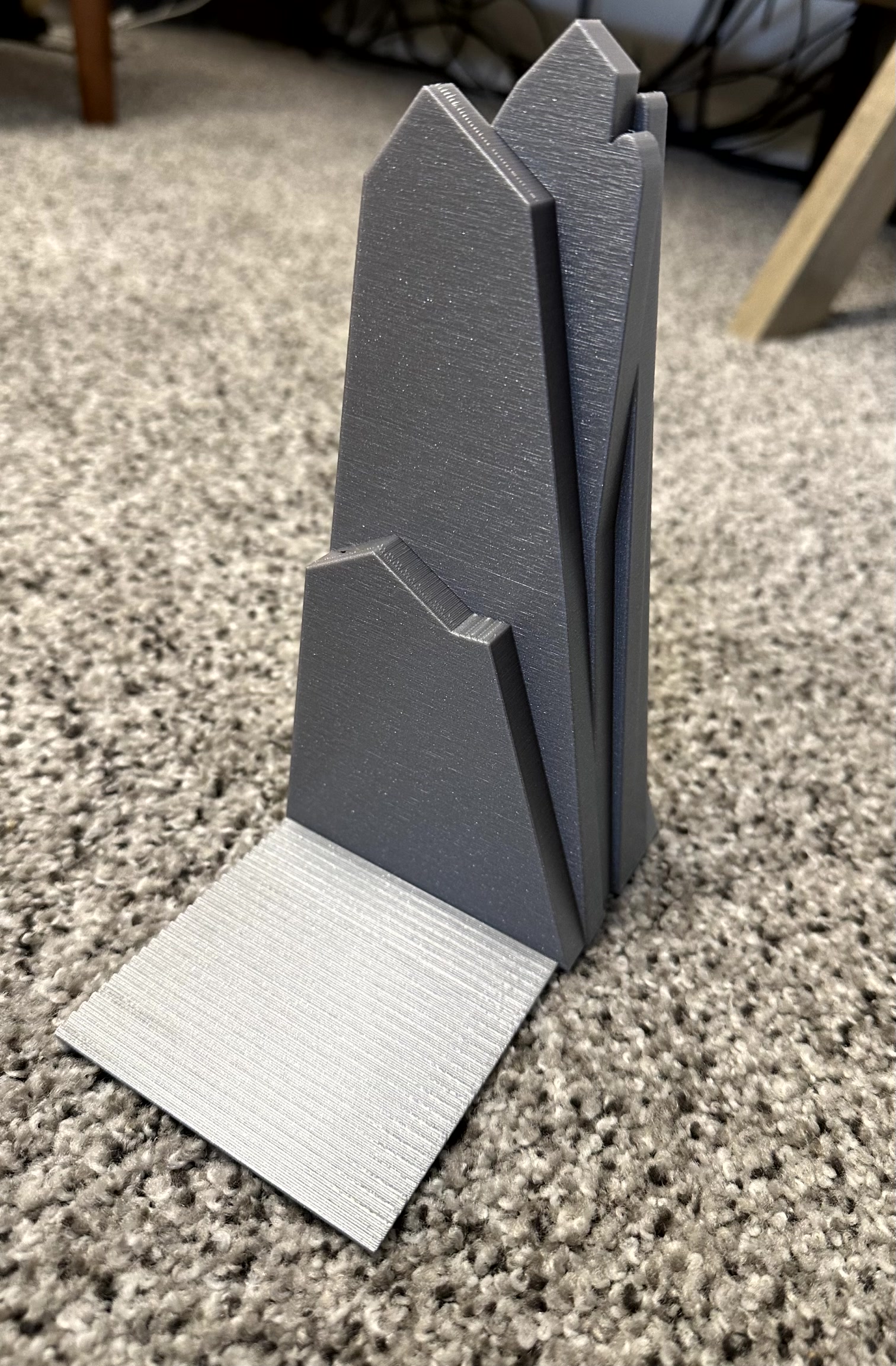 Mountain Bookends with large anti-slip base