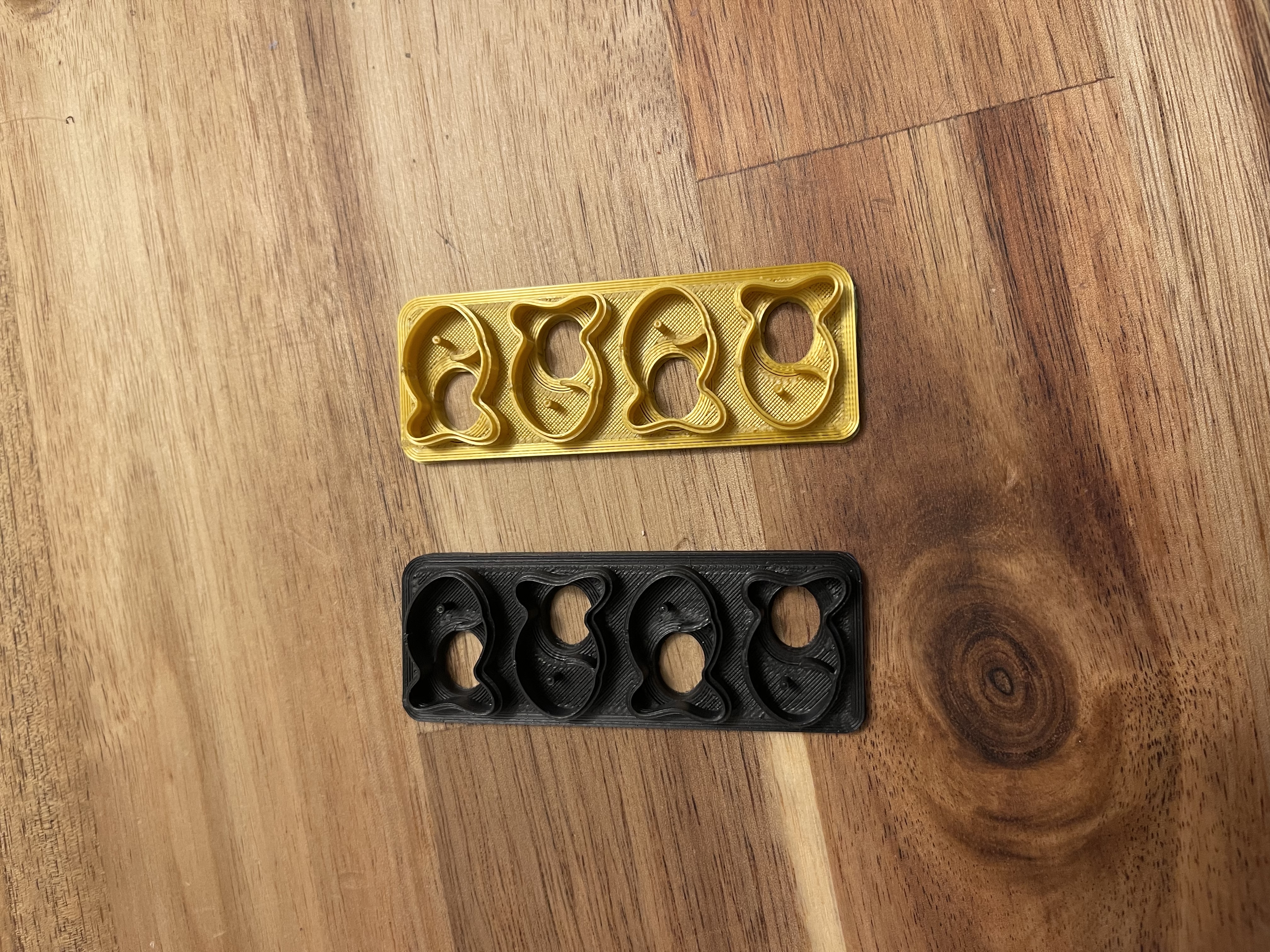 Miniatura 2 do modelo 3D Goldfish Snack Maker