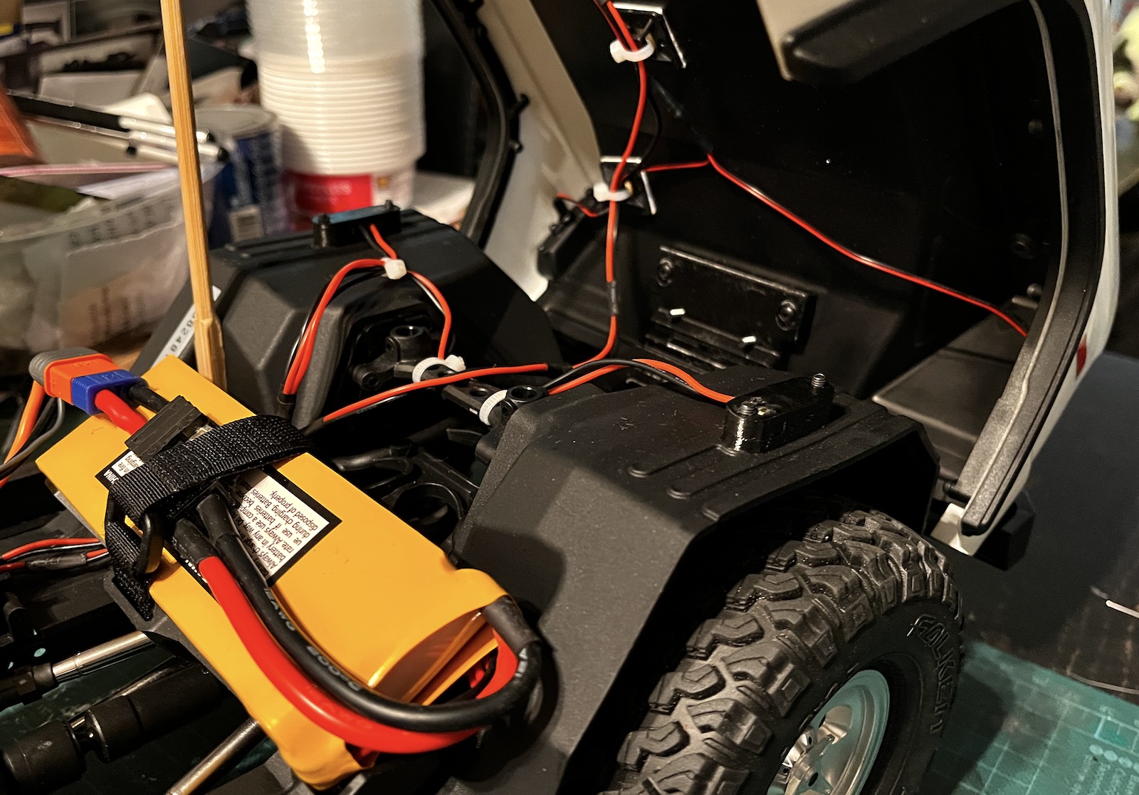 Hinged body mount for Axial SCX10III Early Bronco