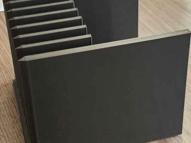 Cutting board holder