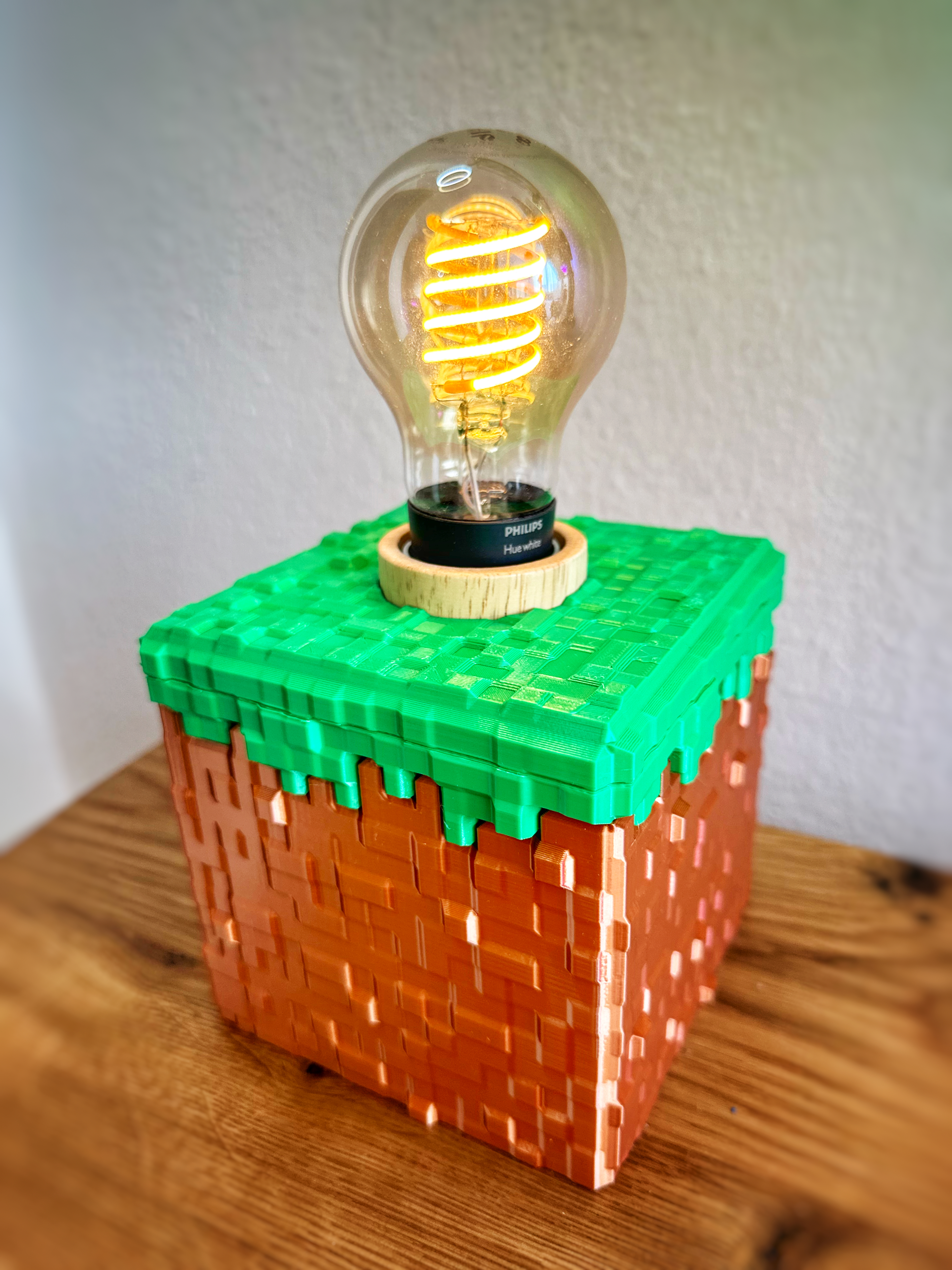Minecraft Grass Block Lamp