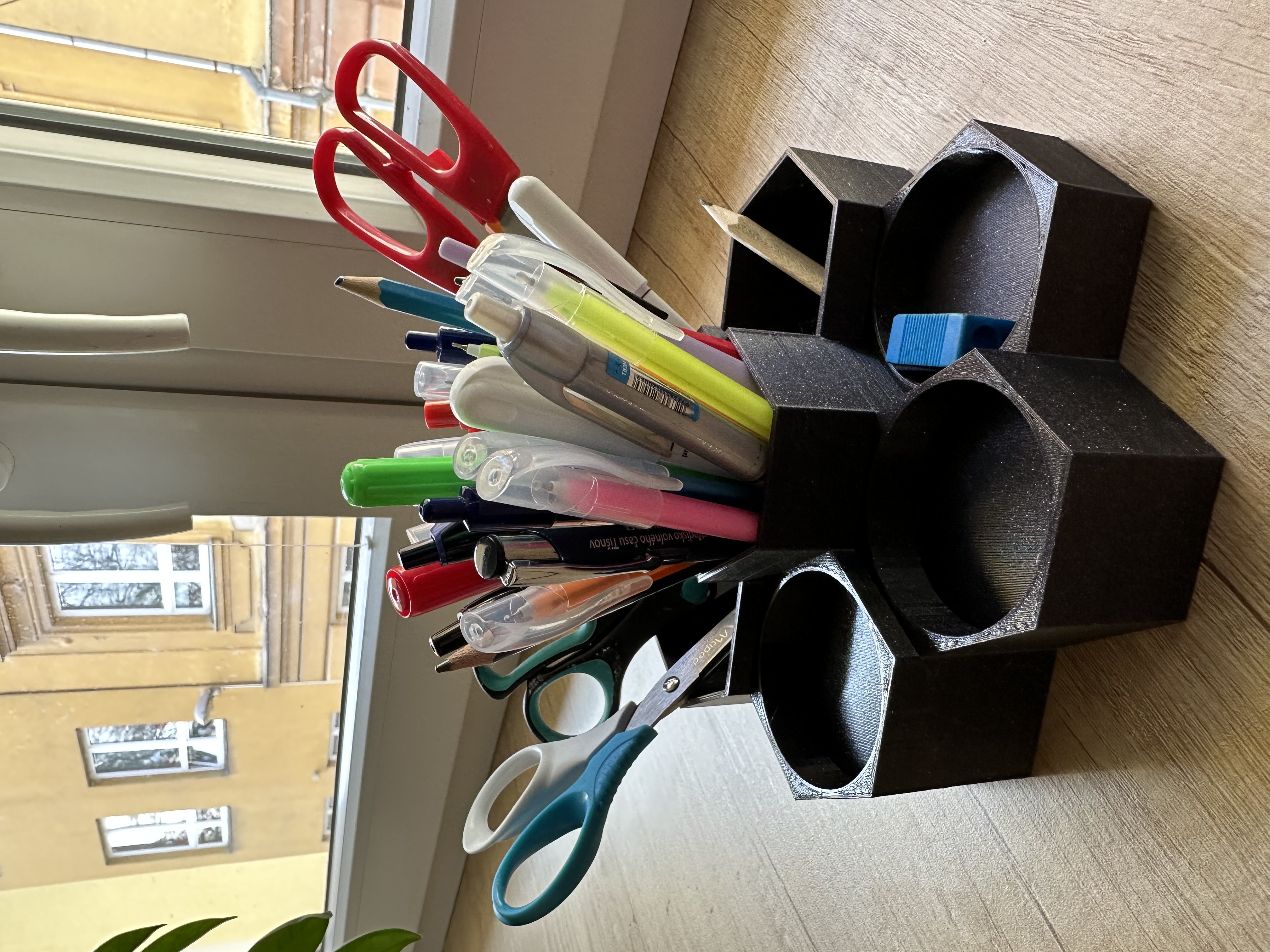 stojan na tužky/pencil holder