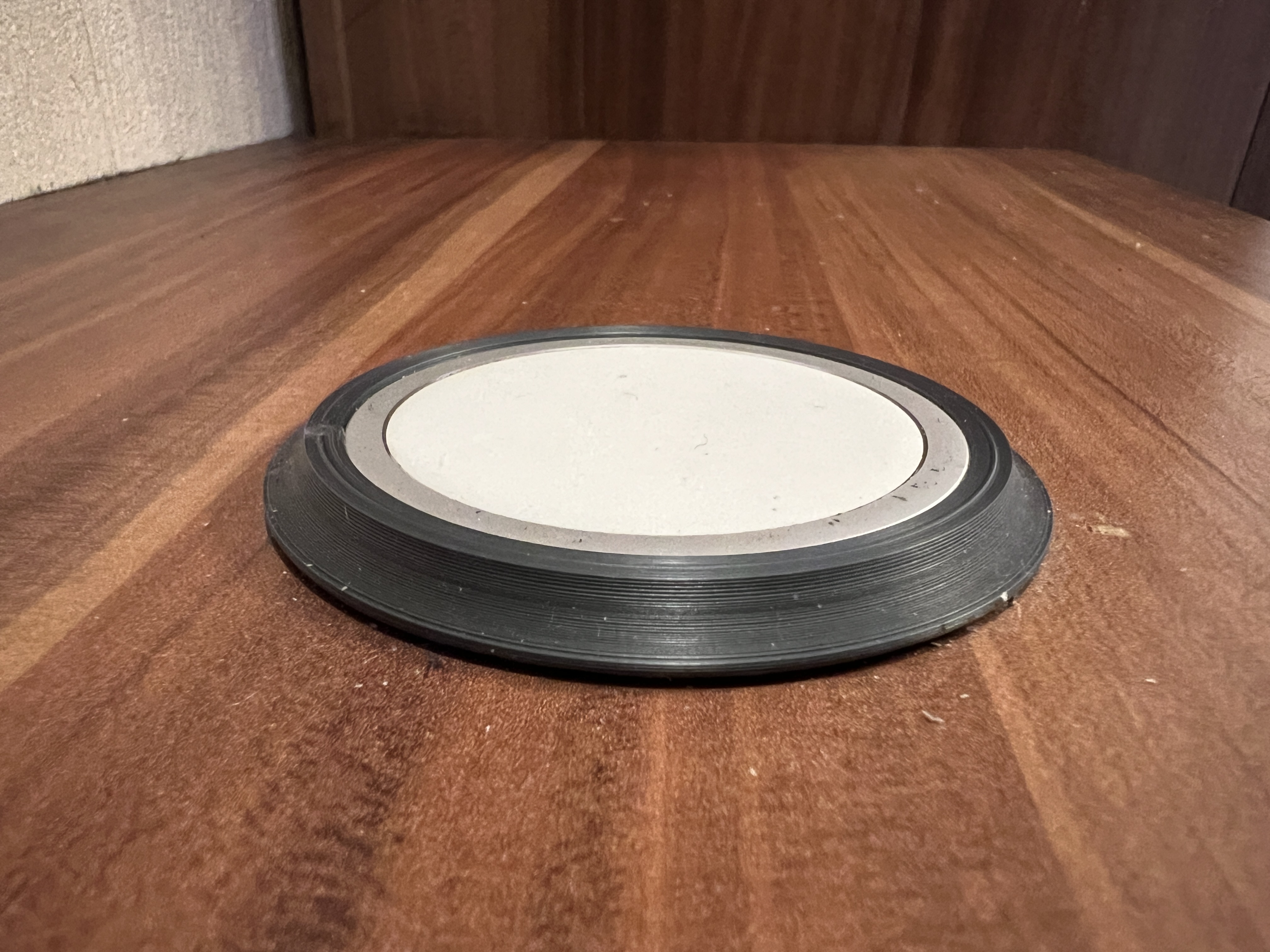 MagSafe Flush Table Mount