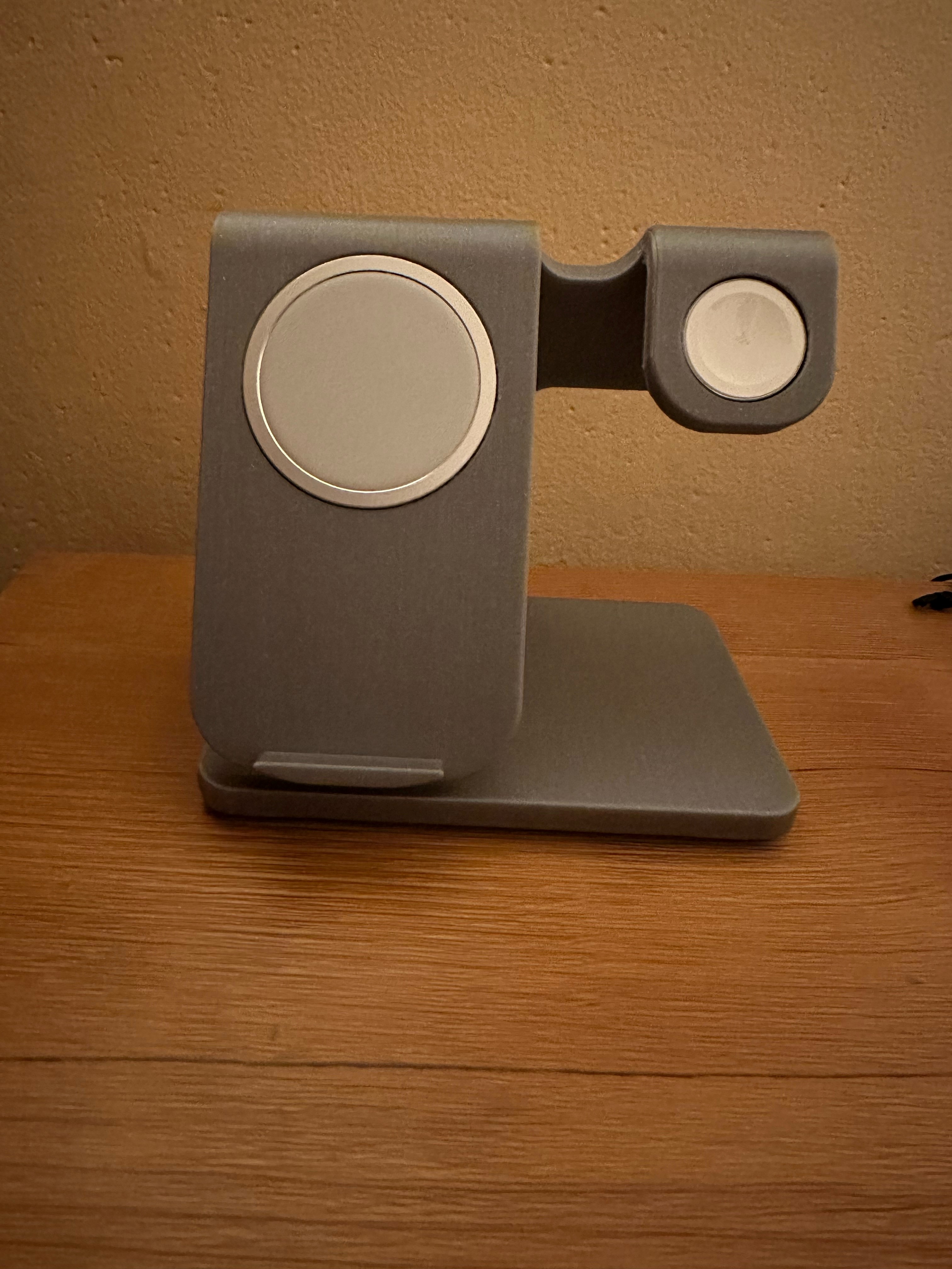 MagSafe iPhone 14/15 Pro Max and Apple Watch charging stand