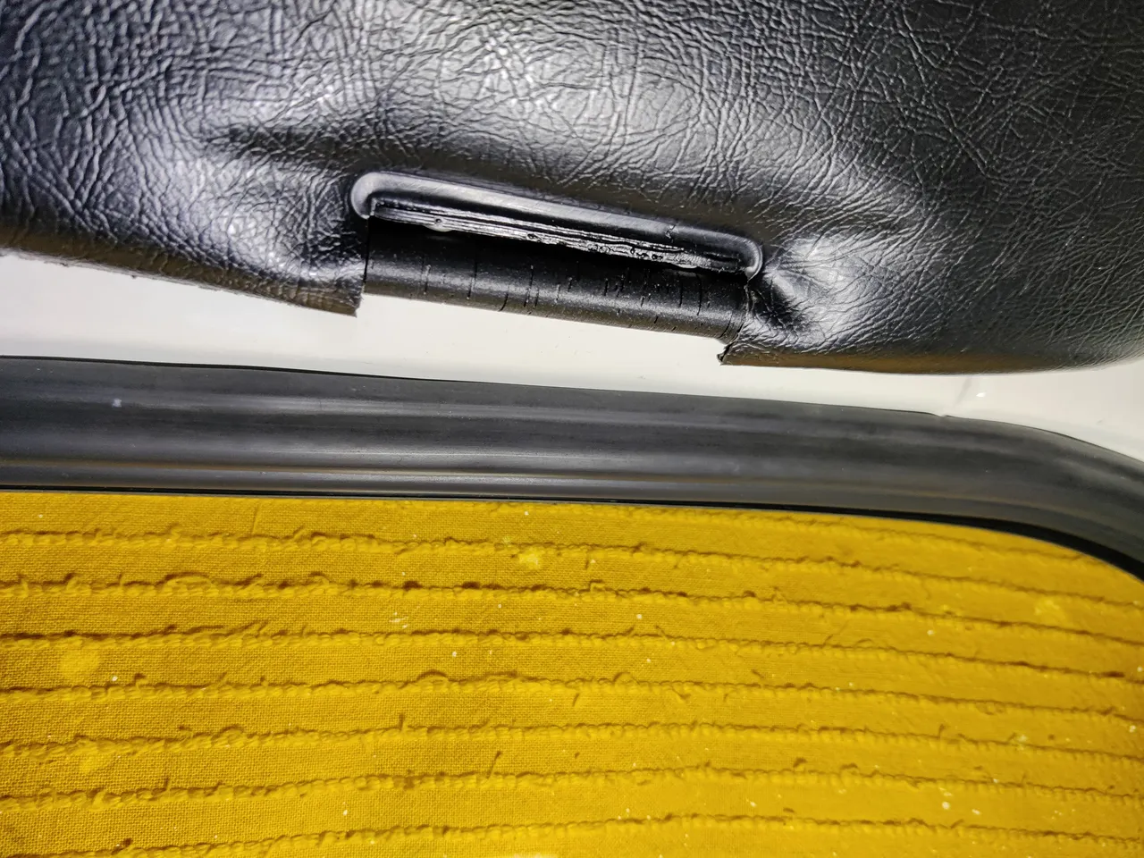 Fiat 500l deals sun visor replacement