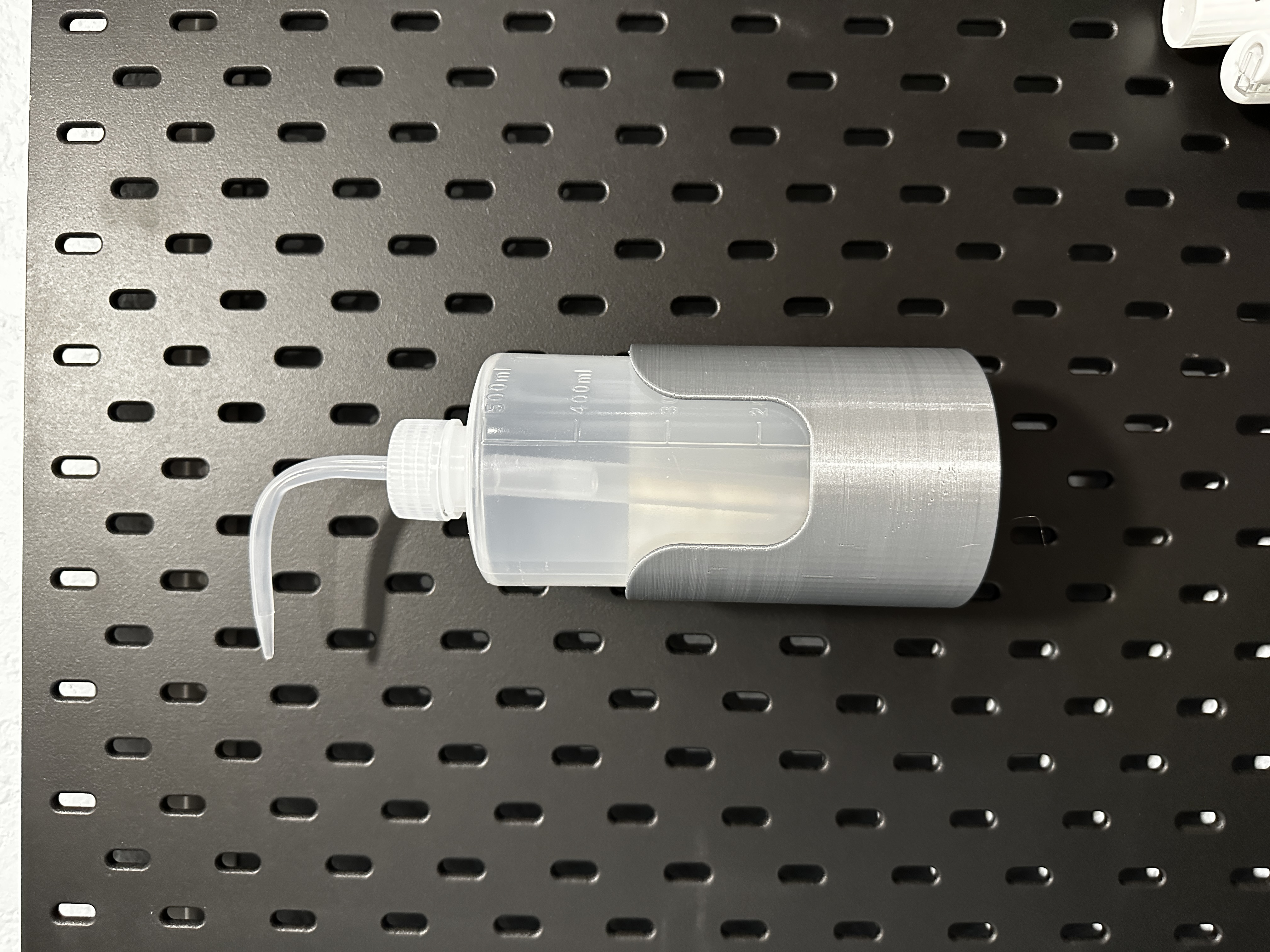 Skadis Bottle Holder