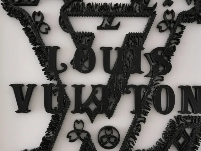 cadre Louis Vuitton
