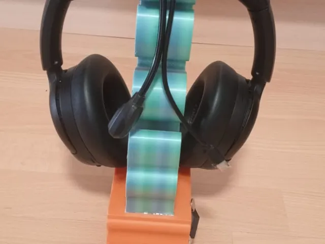 Headphones holder