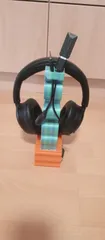 Headphones holder